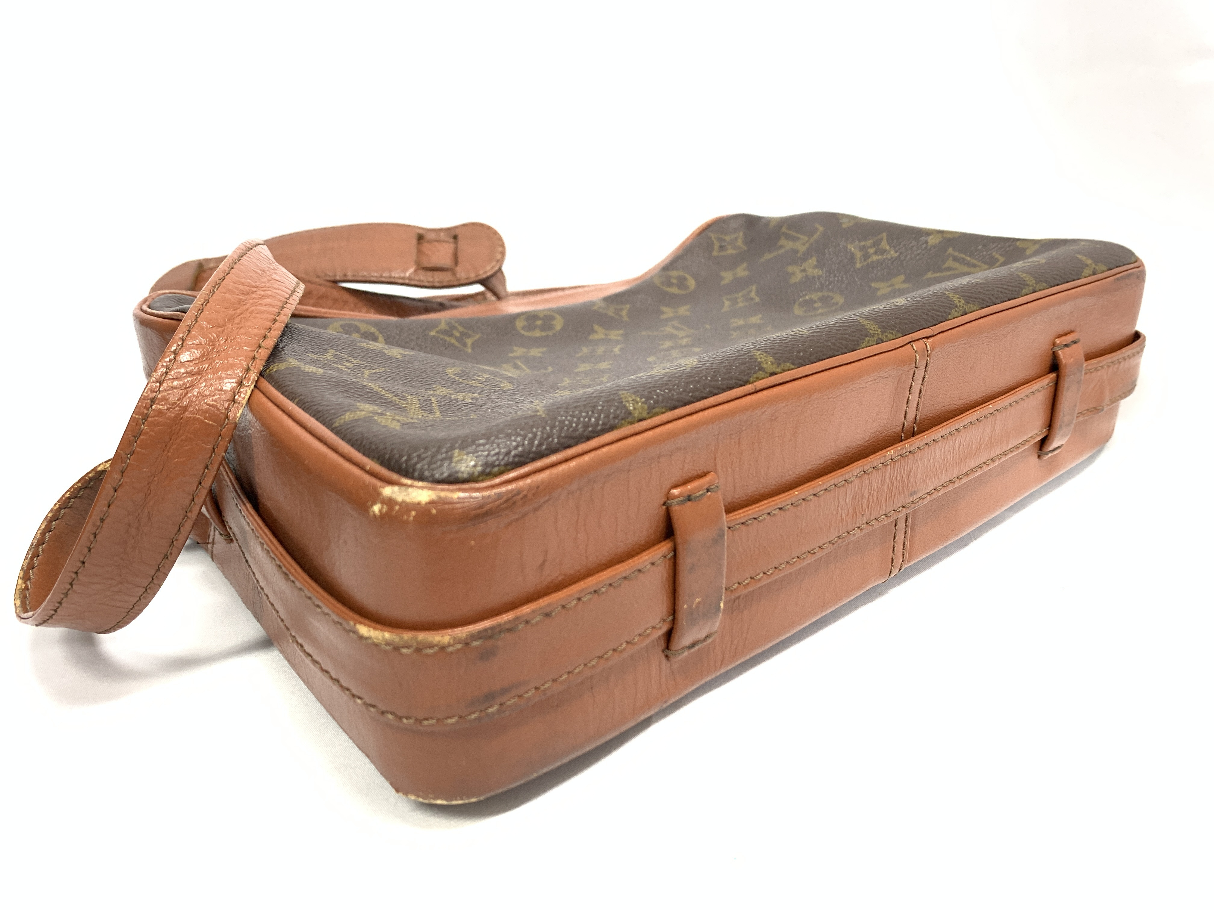 Monogram Sac Bandoulière Shoulder Bag — view 4