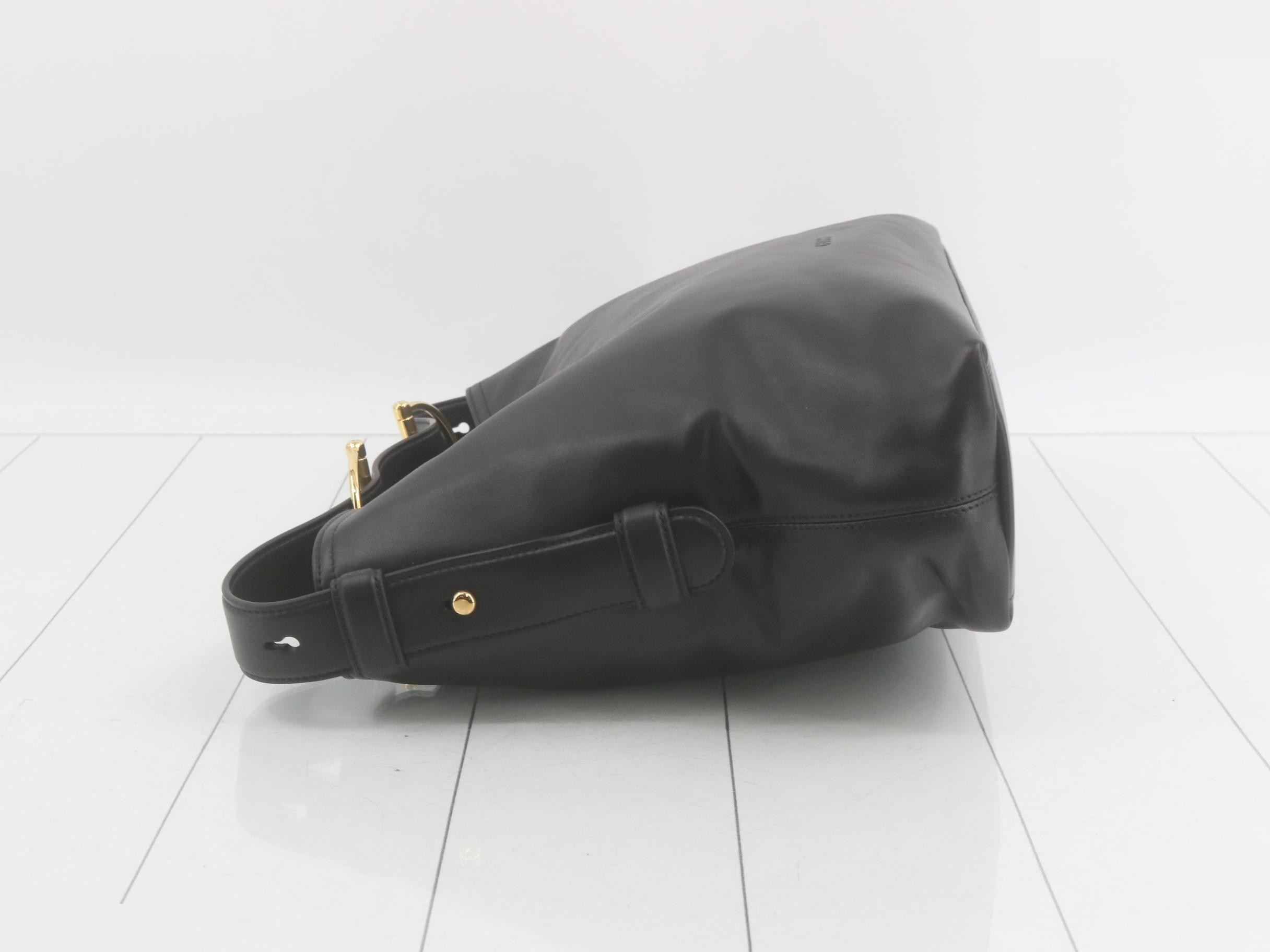 Horsebit Beatrix Shoulder Bag — view 4