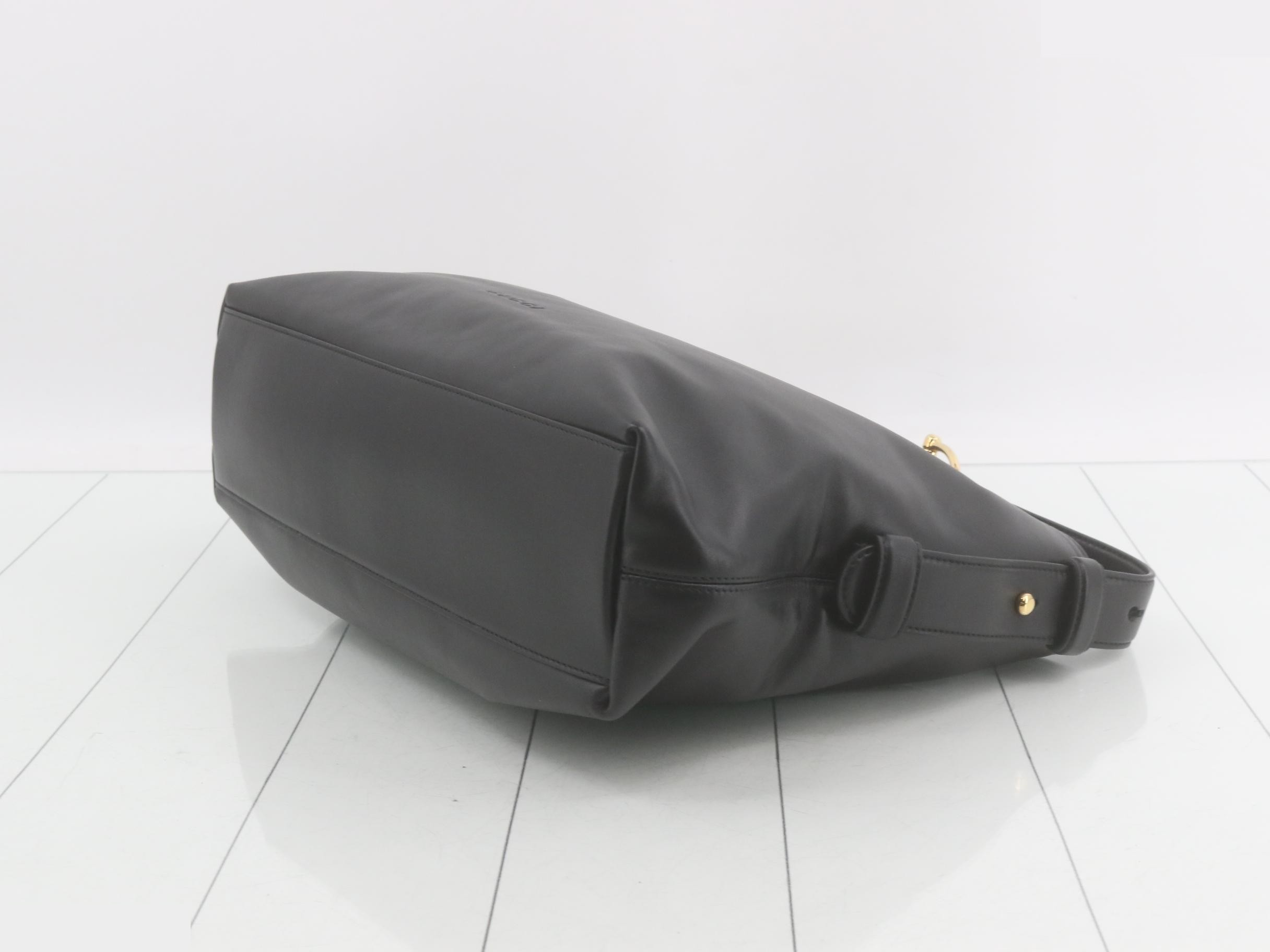 Horsebit Beatrix Shoulder Bag — view 6