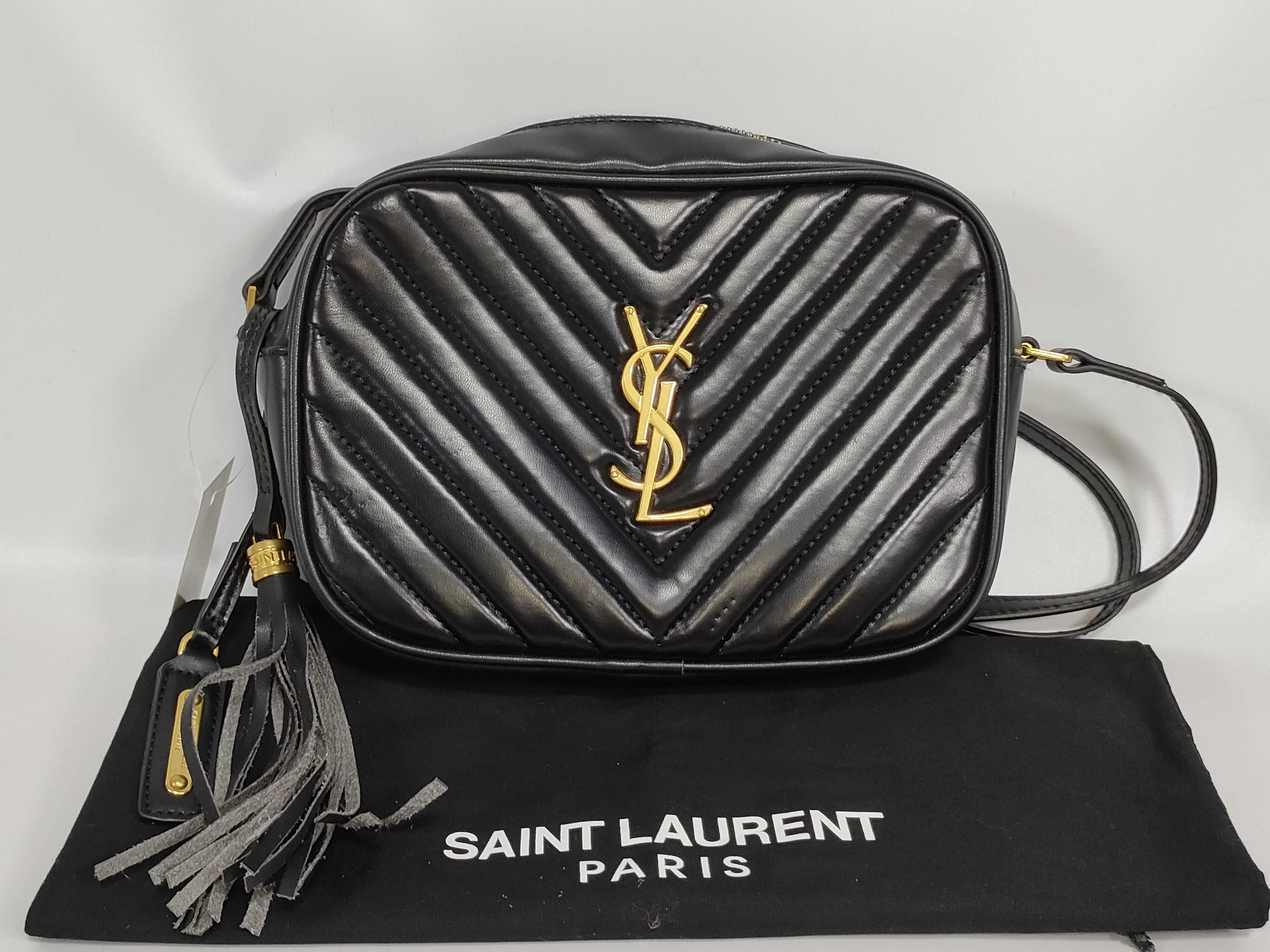 V-stitch Shoulder Bag