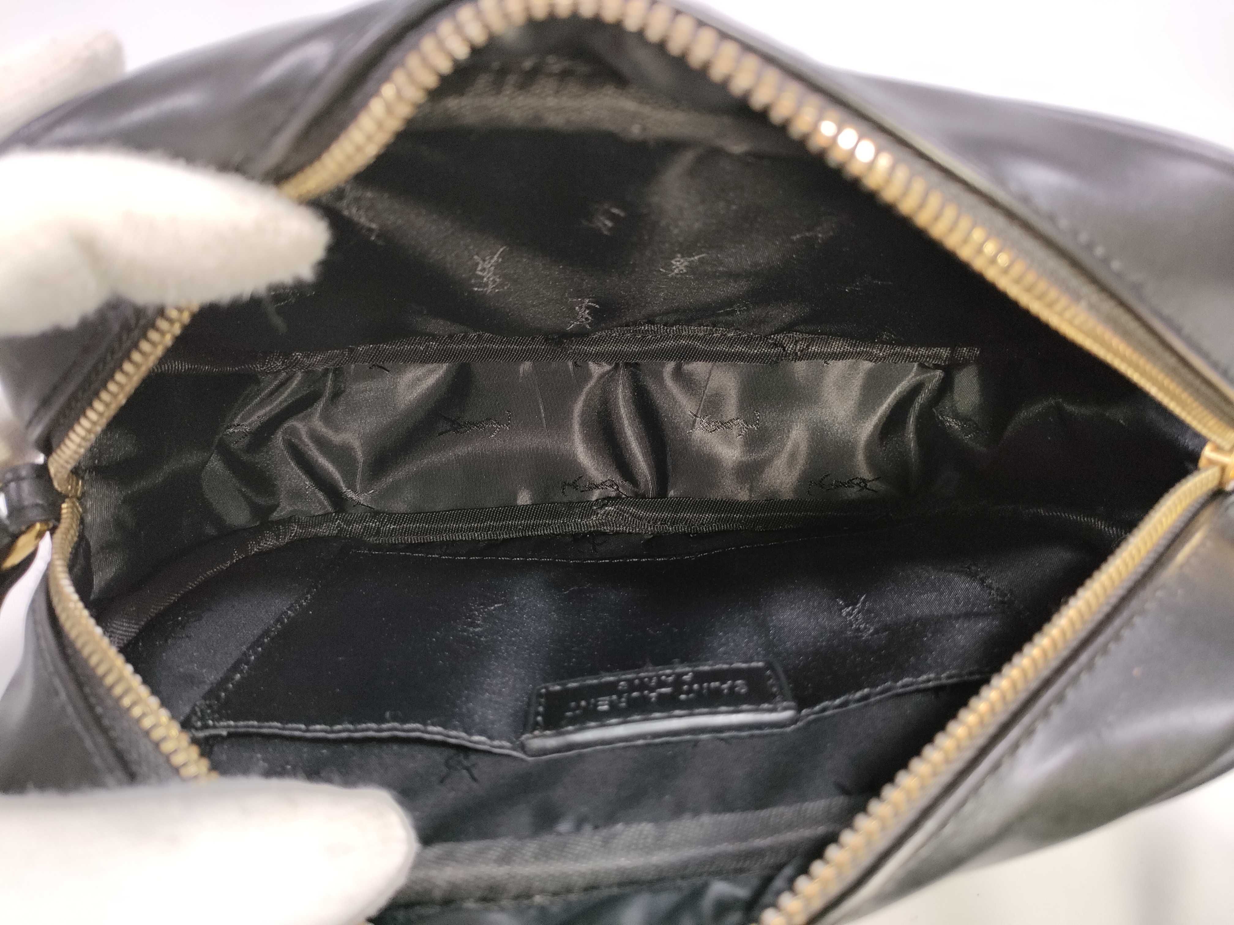 V-stitch Shoulder Bag — view 11