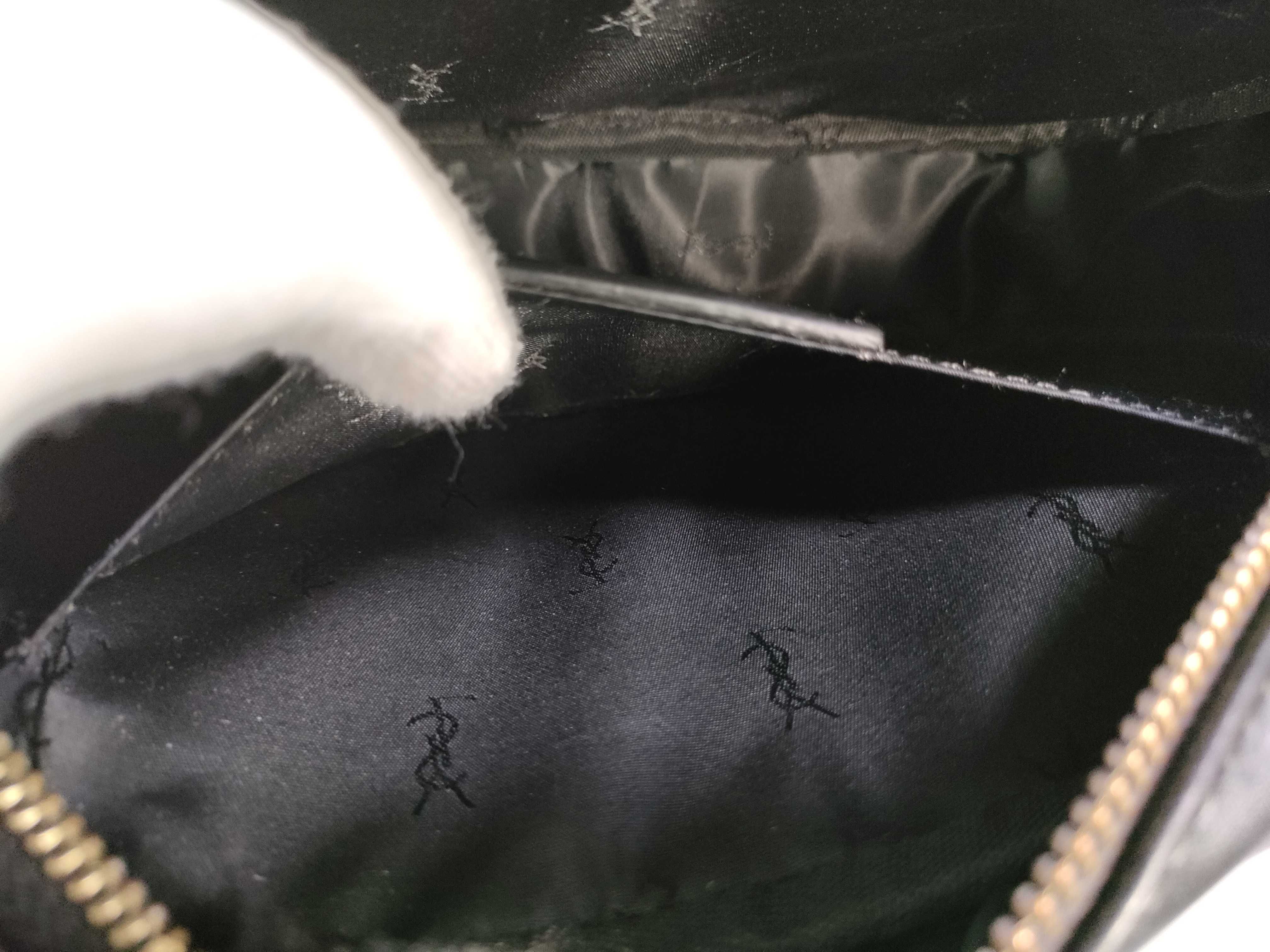 V-stitch Shoulder Bag — view 12