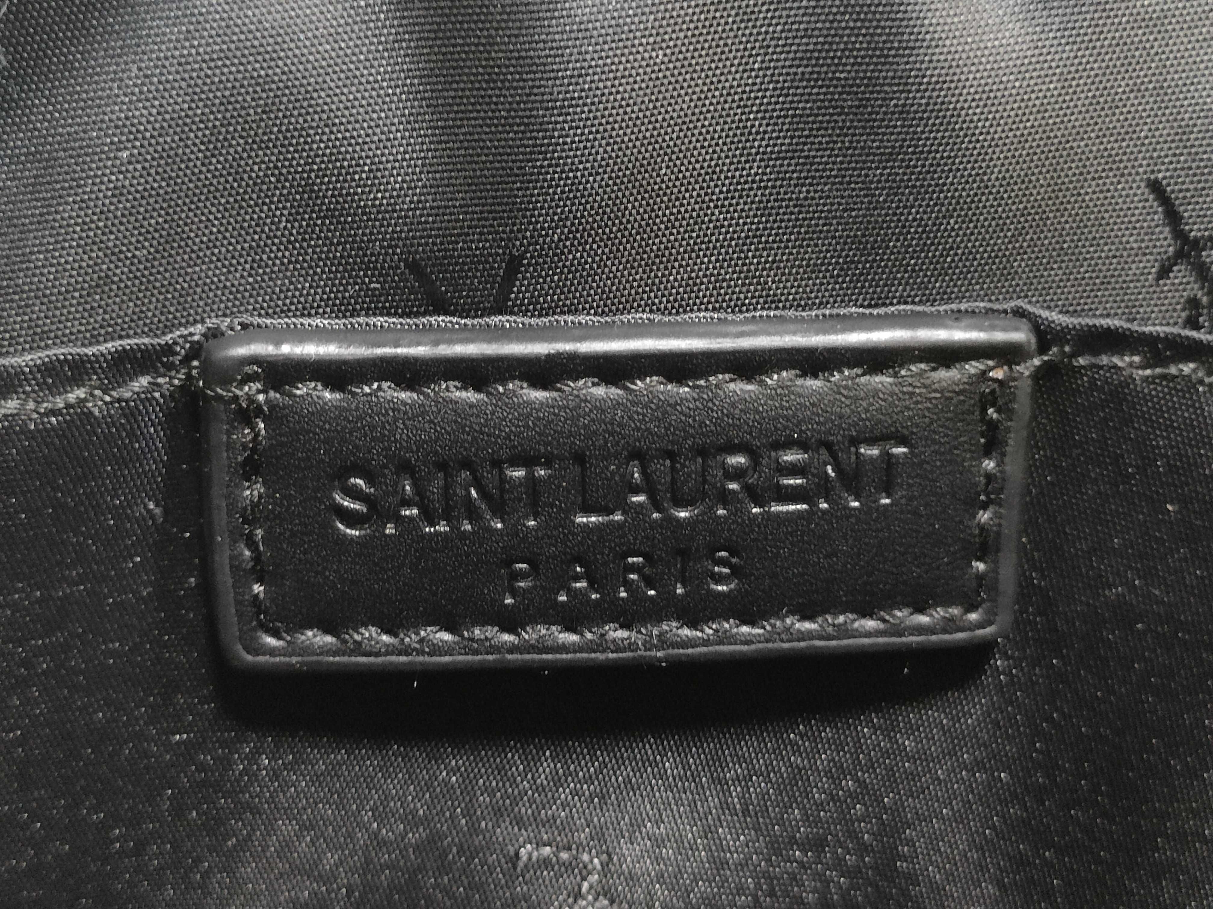 V-stitch Shoulder Bag — view 13