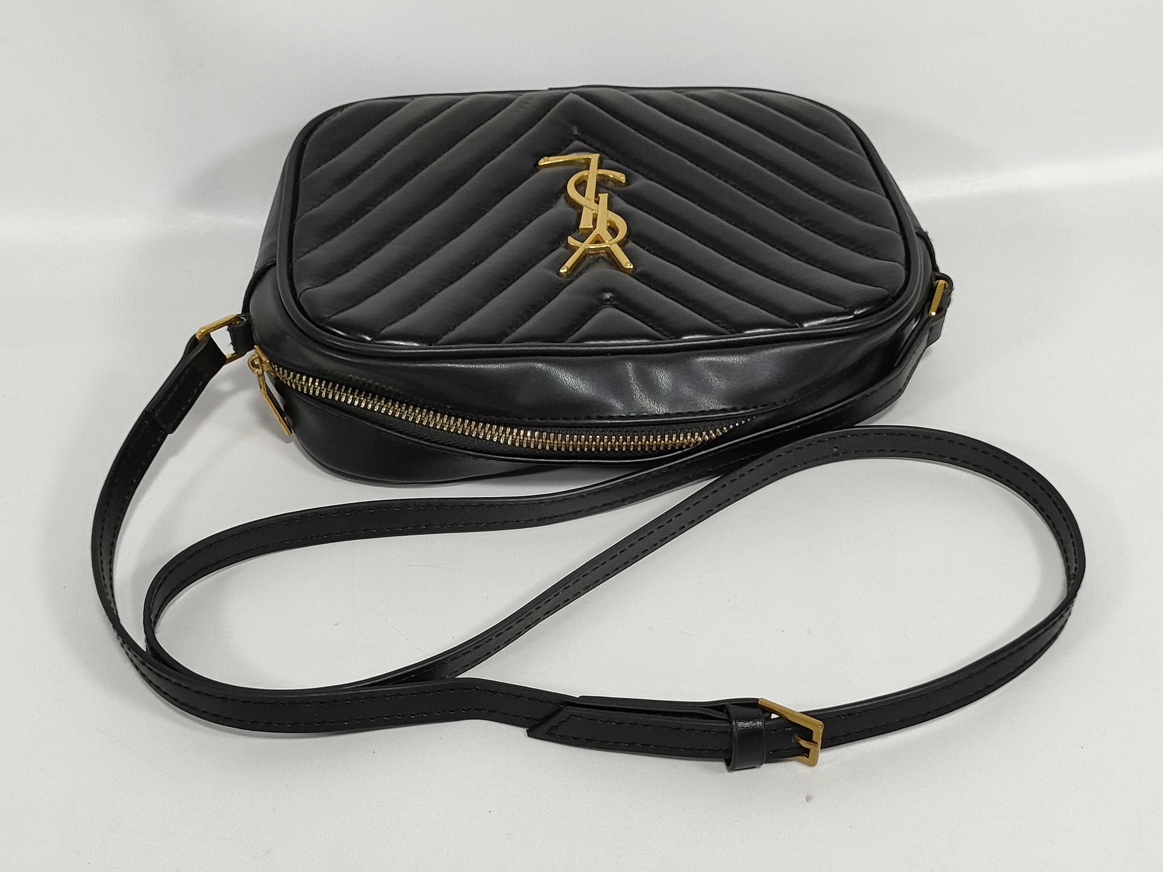 V-stitch Shoulder Bag — view 3