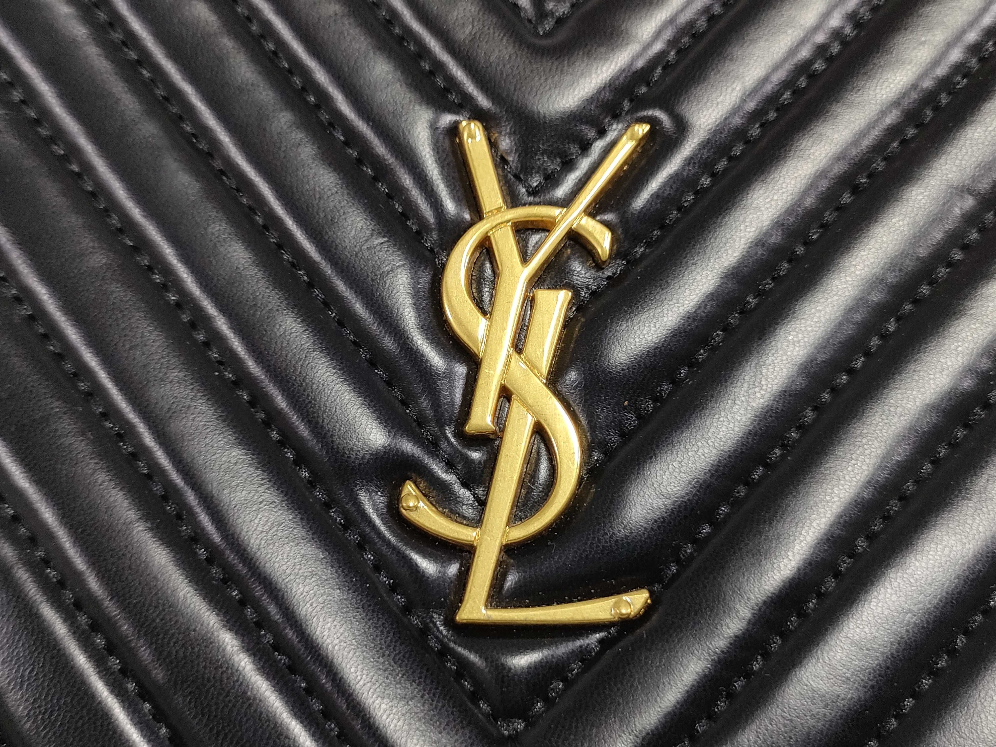 V-stitch Shoulder Bag — view 8