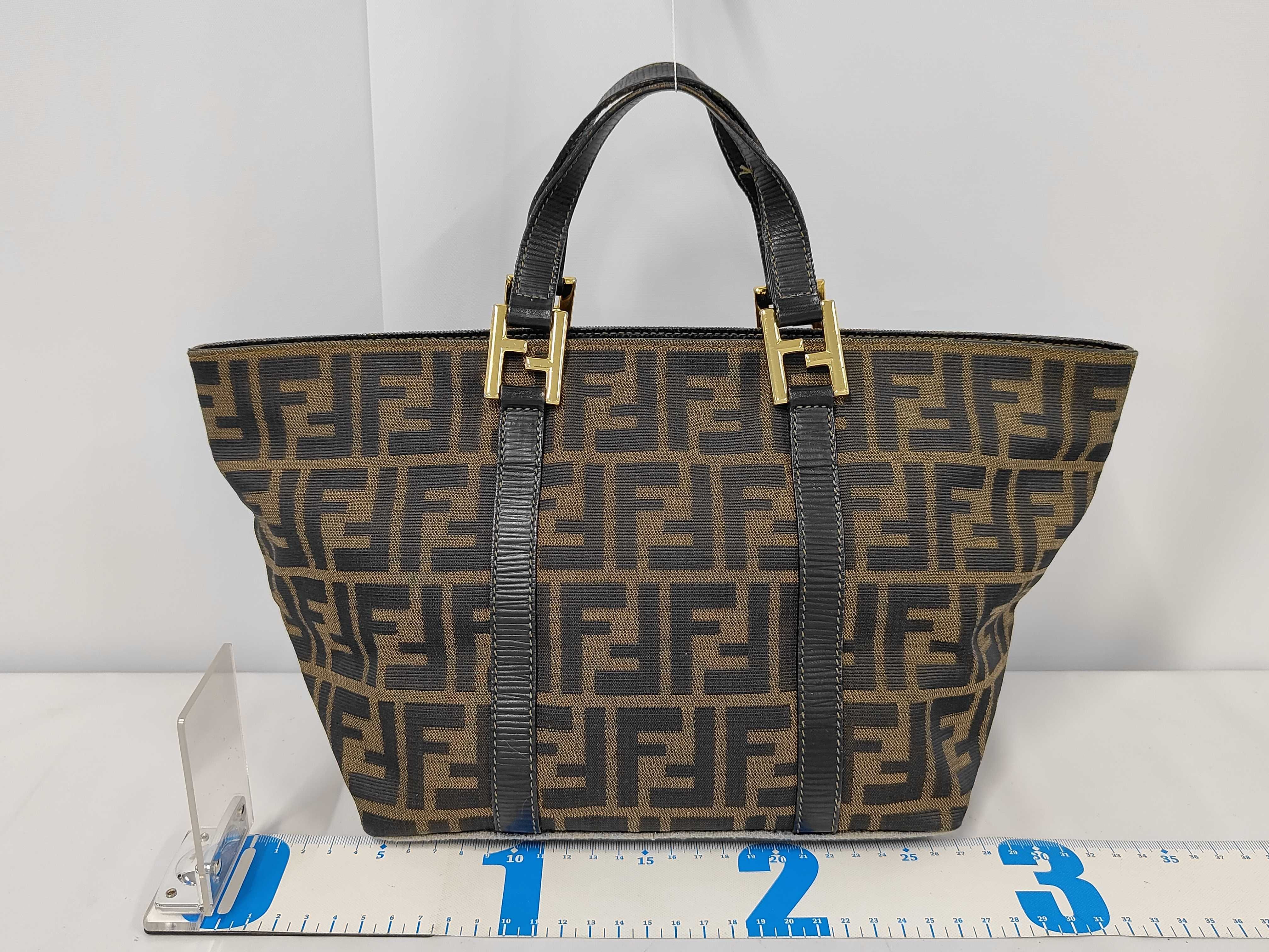 handbag — view 2
