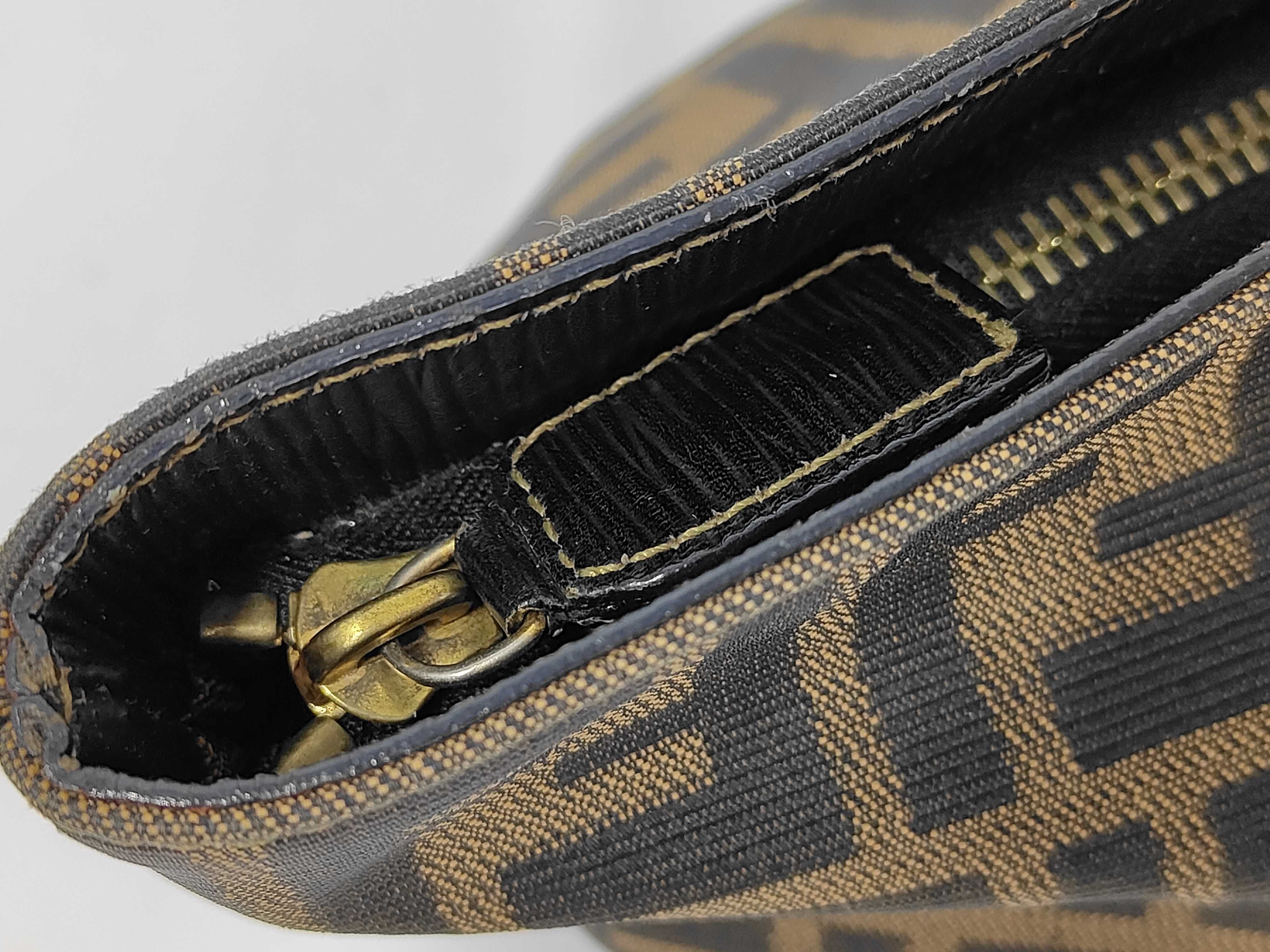 handbag — view 8