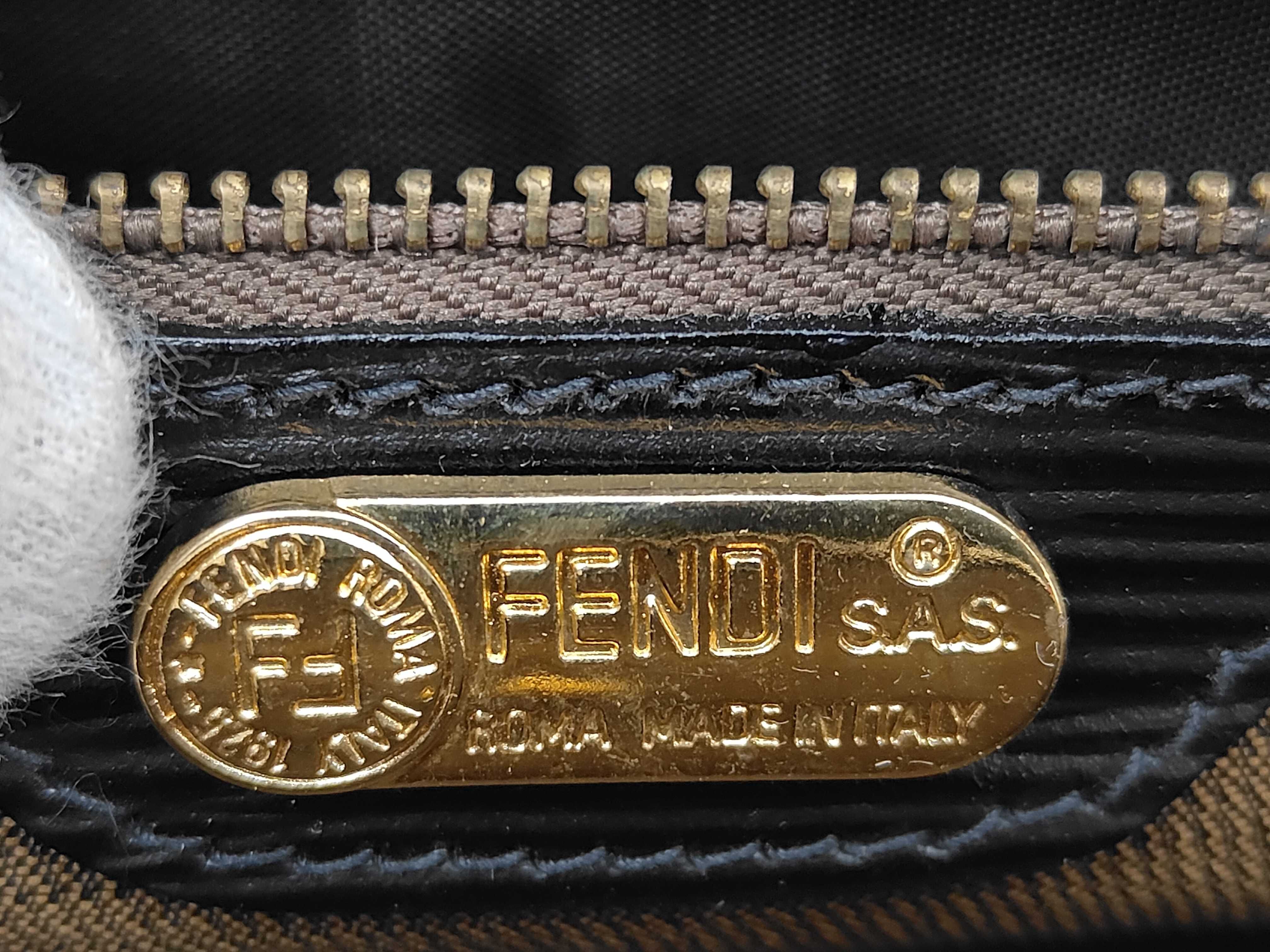 handbag — view 11