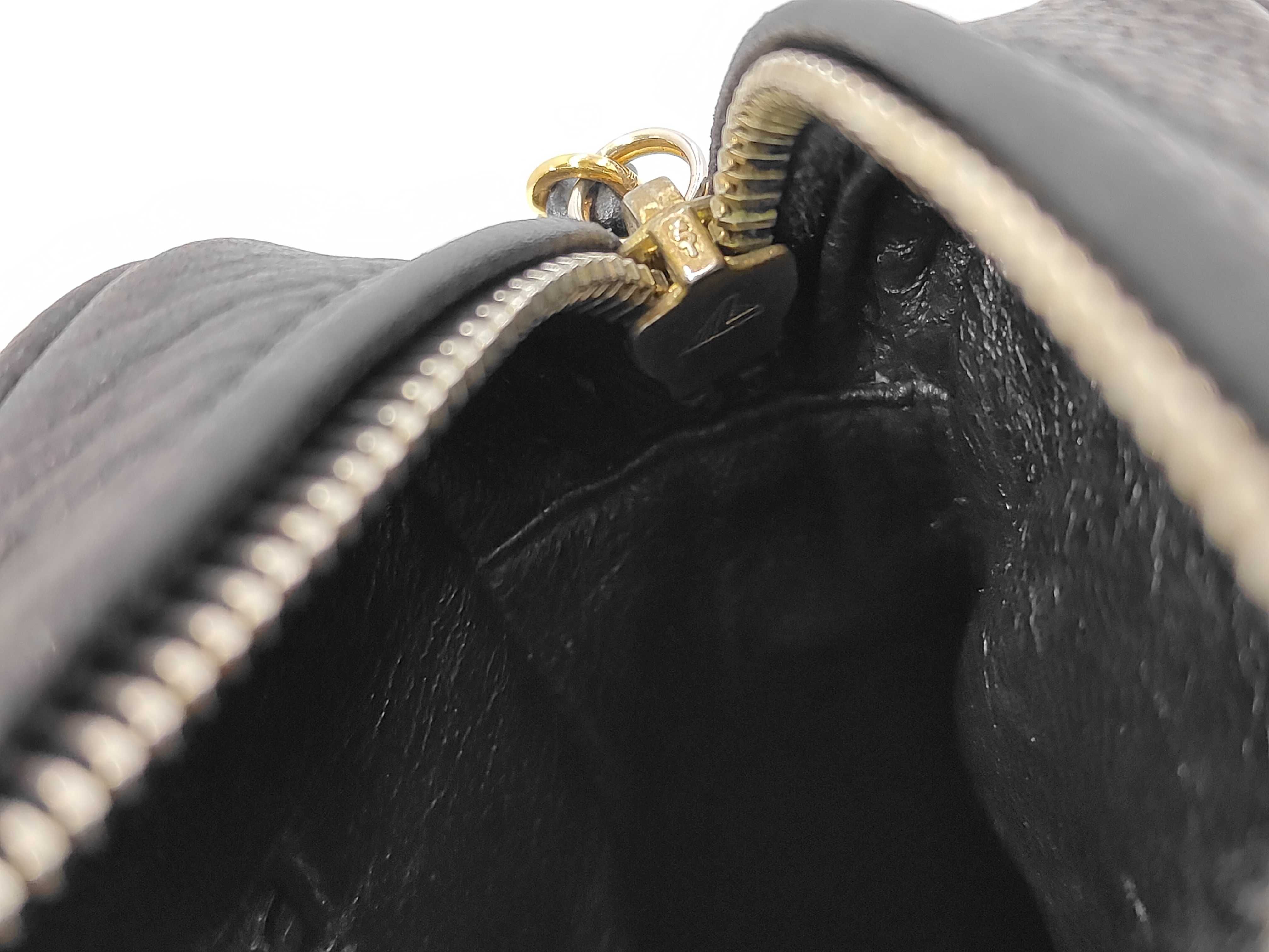 Caviar Skin Matelassé Ball Charm Caviar Skin Chain Shoulder Bag — view 13