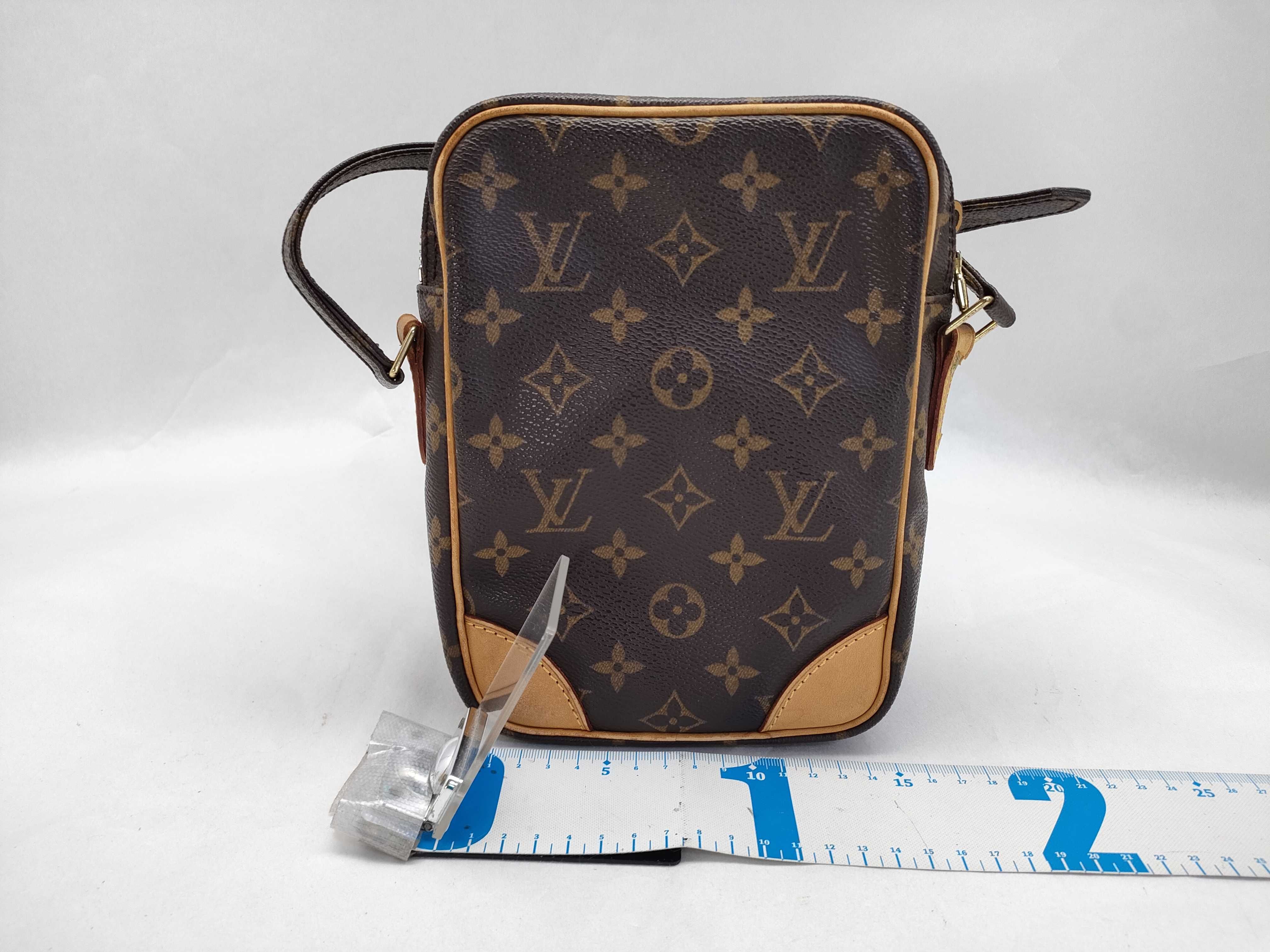 Monogram Amazon M45236 TH0024 Brown Shoulder Bag — view 2