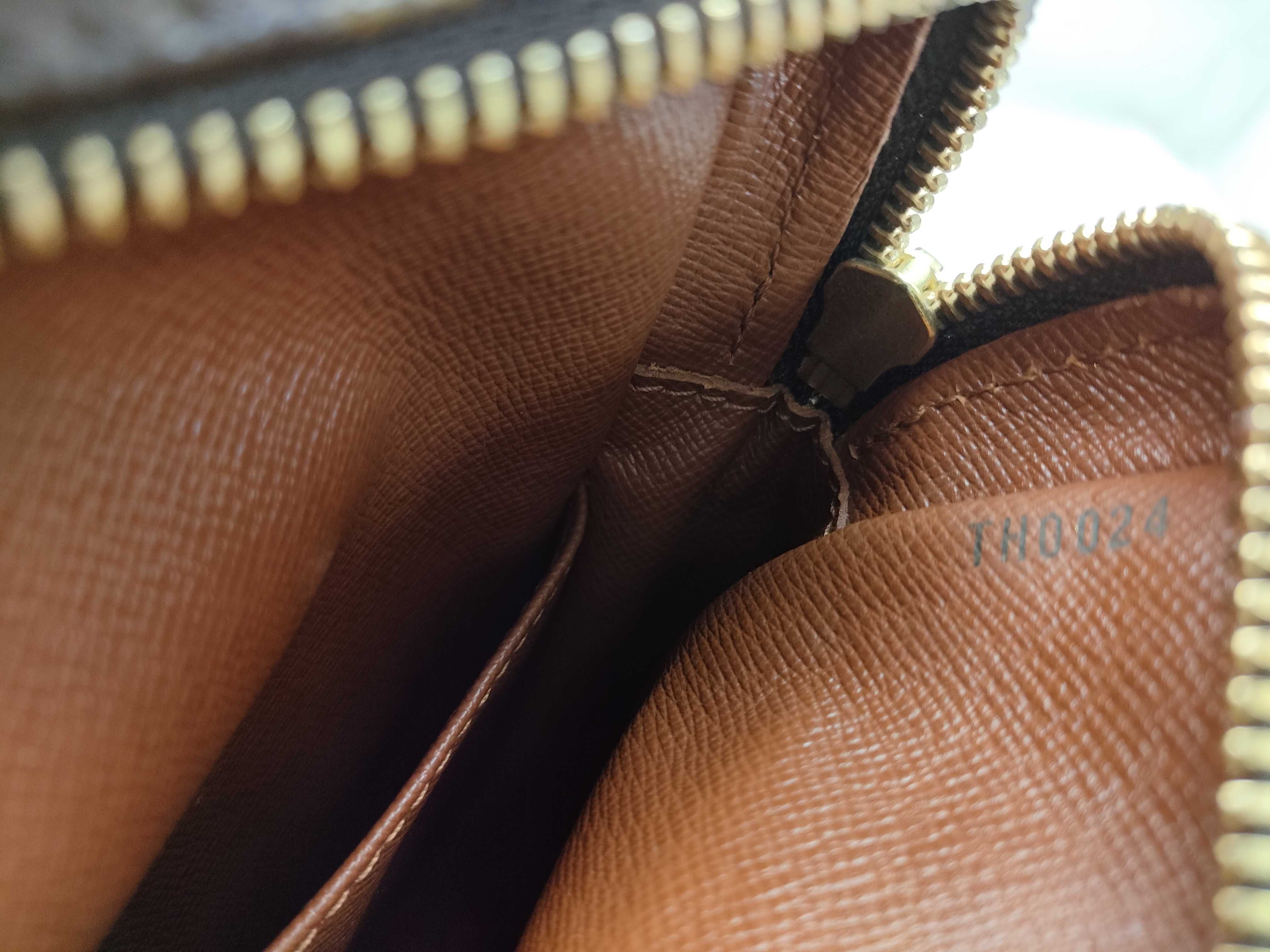 Monogram Amazon M45236 TH0024 Brown Shoulder Bag — view 13