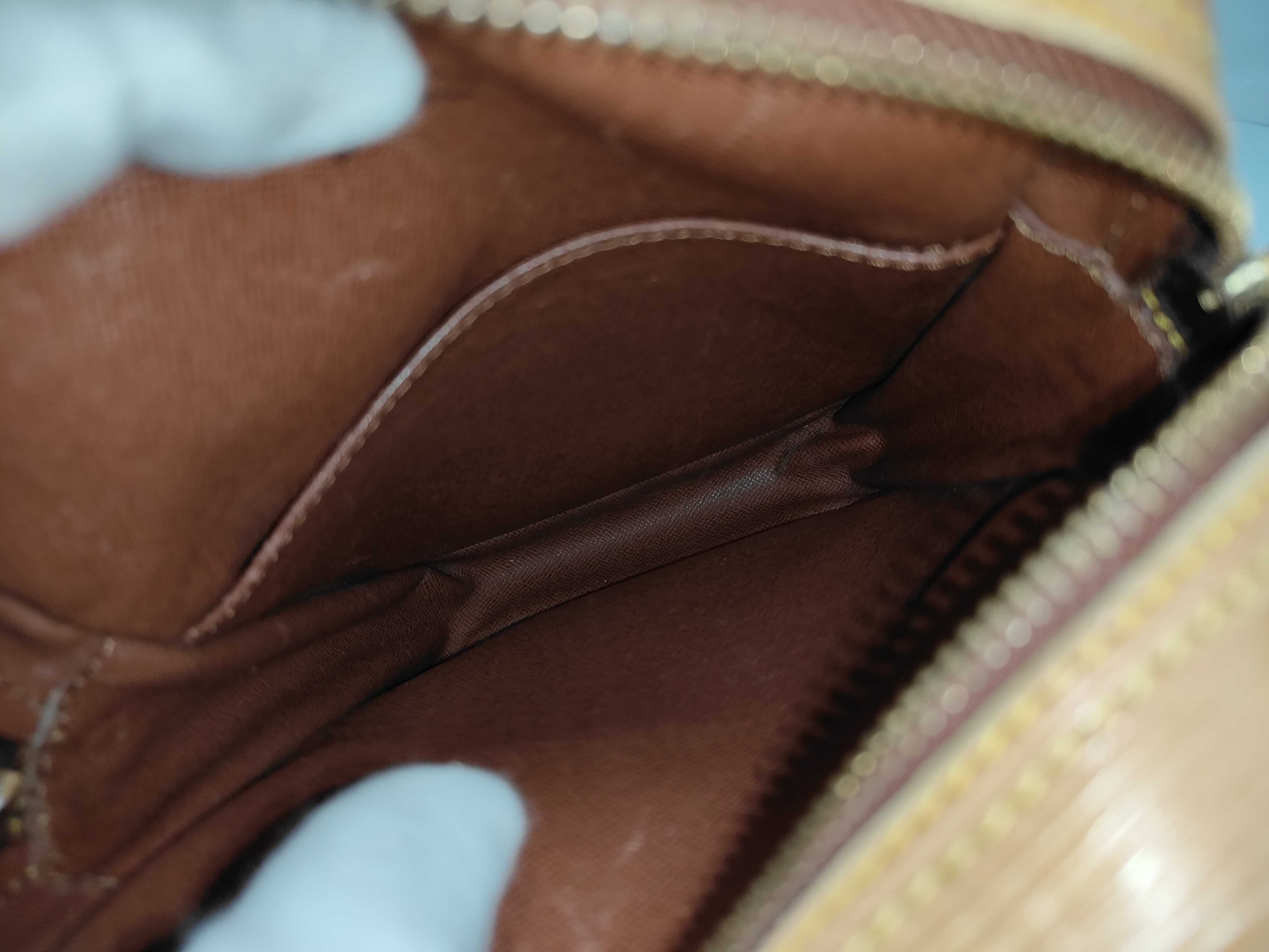Epi Danube Epi Shoulder Bag — view 9