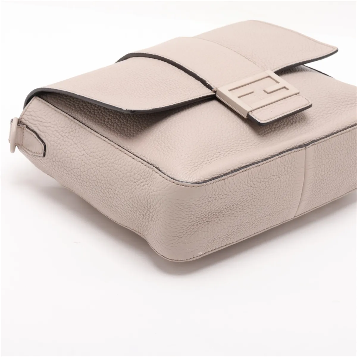 Bucket Messenger Medium Leather Shoulder Bag, Greige, 7VA537 — view 4