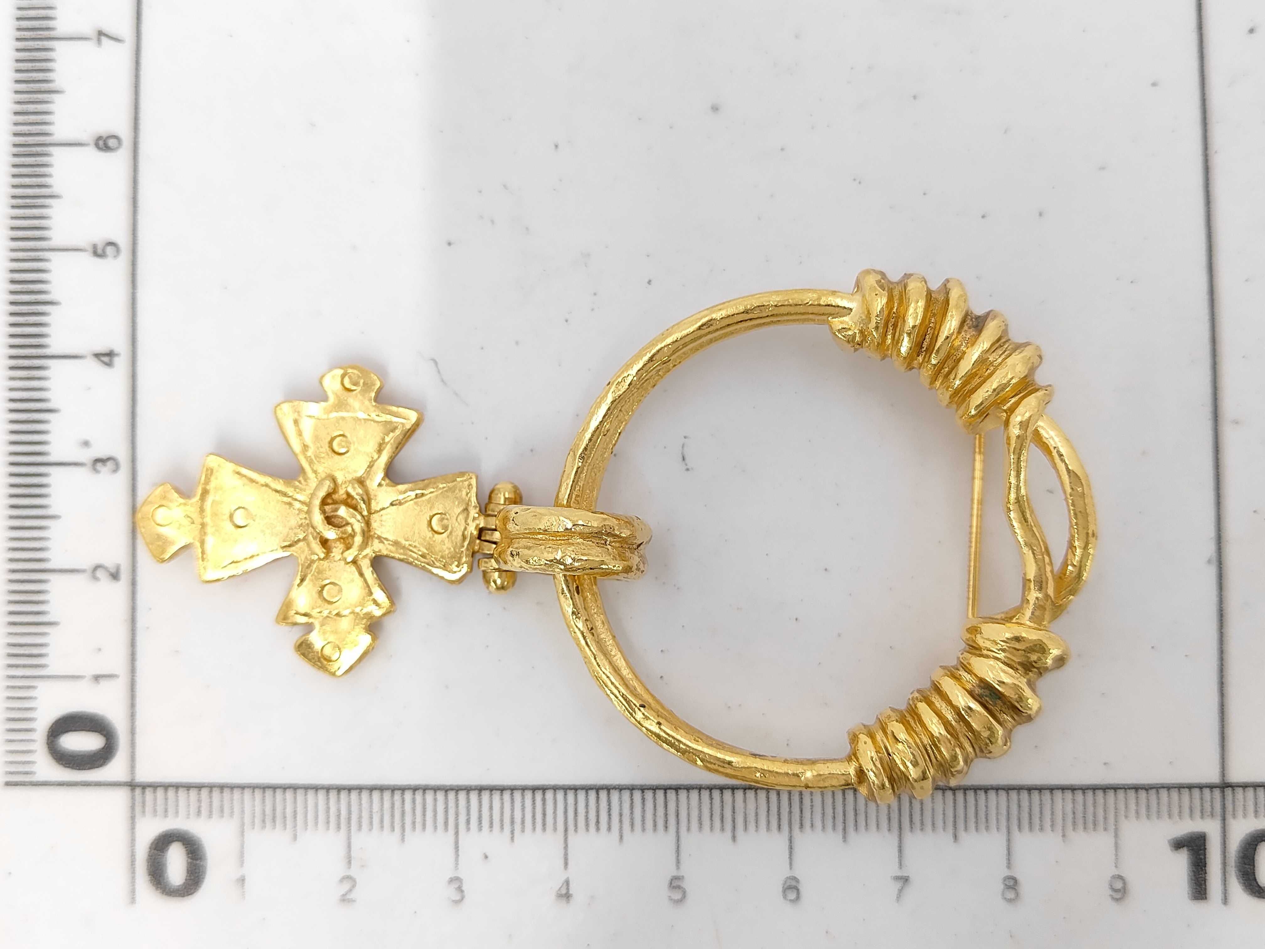 brooch 94P brooch — view 6