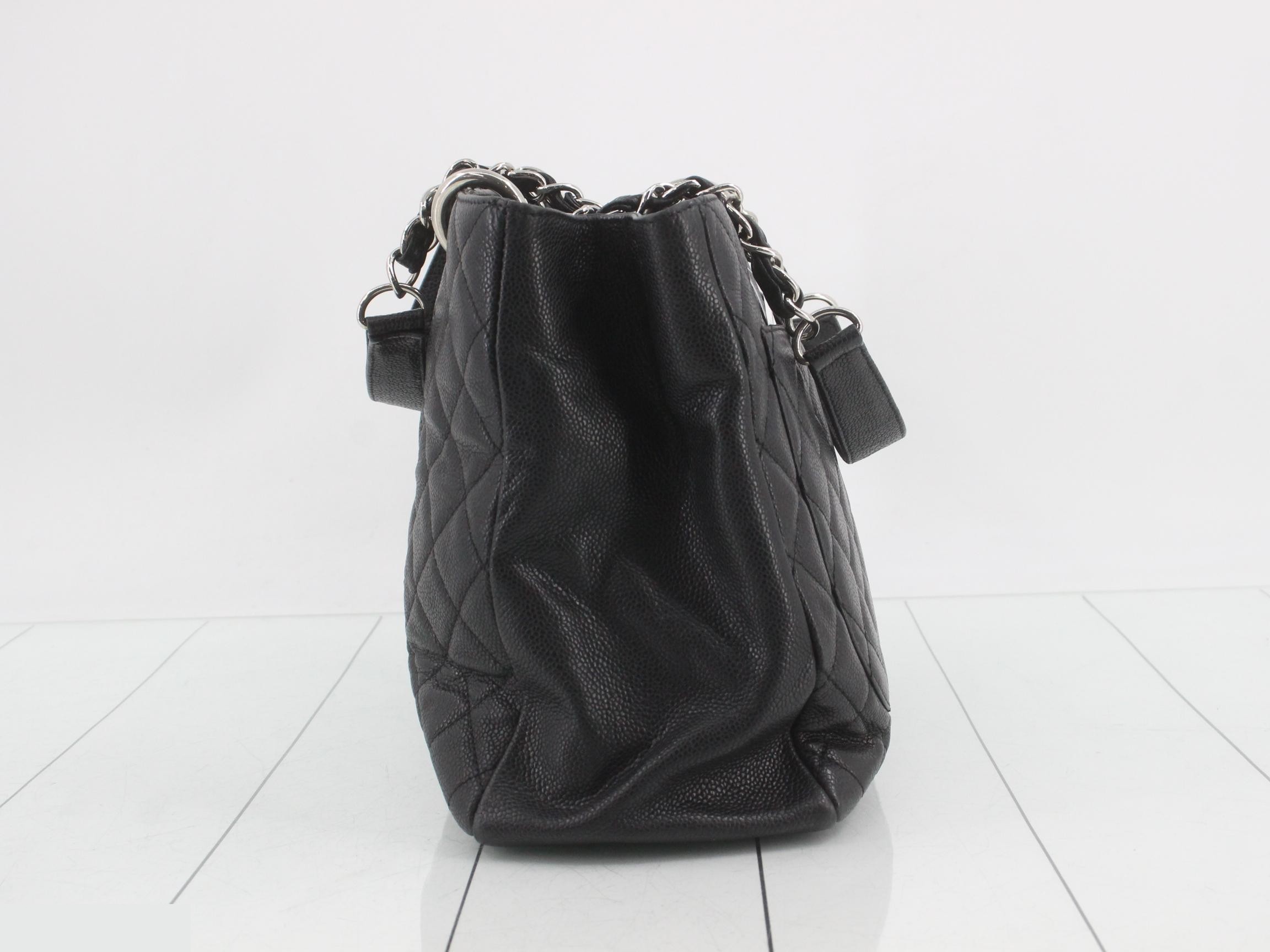 Matelassé Chain Shoulder Bag, Black — view 3