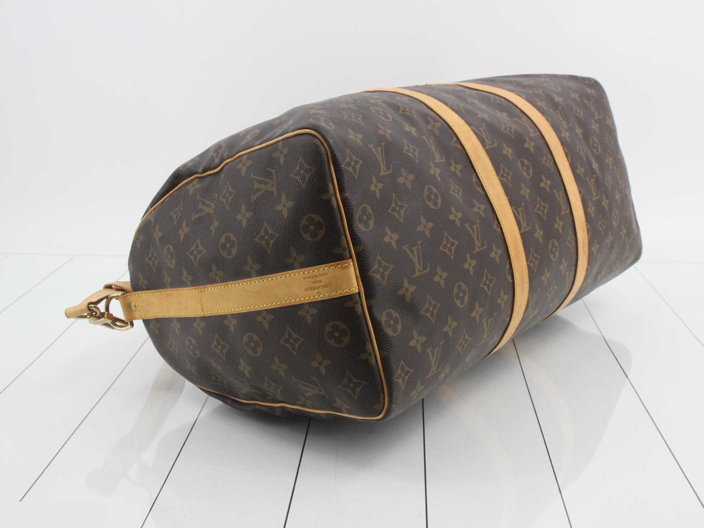 Keepall Bandouliere 50: Shoulder strap, padlock, 2 keys, name tag. — view 5