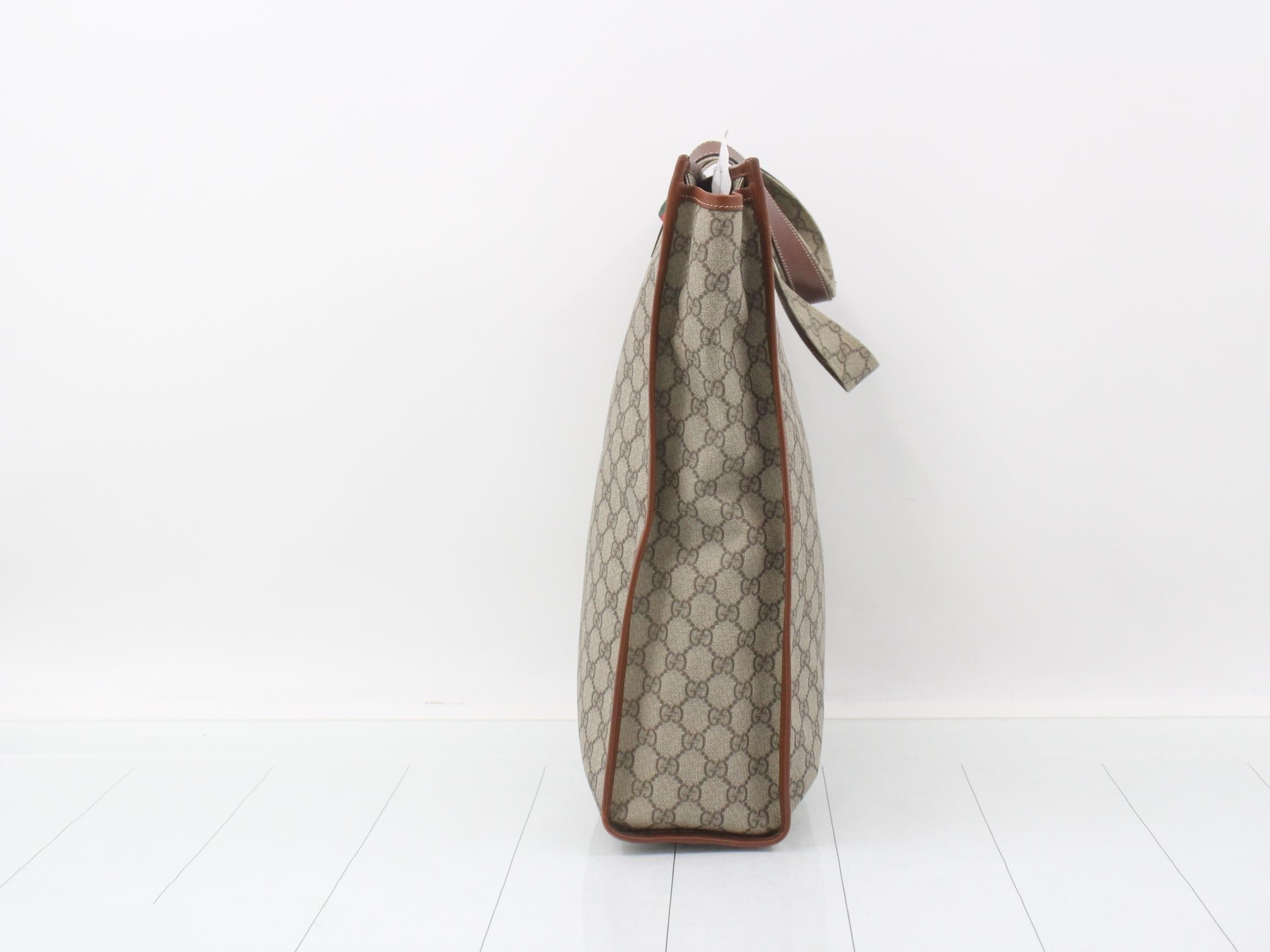 GG Supreme Sherry Line Handbag — view 3