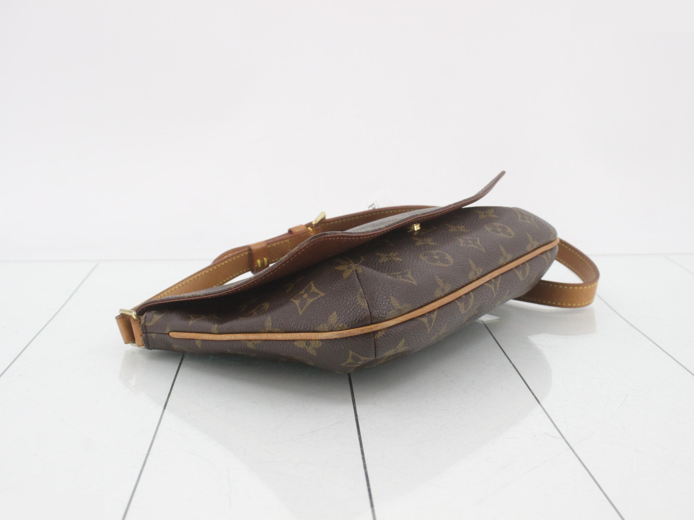 Monogram Musette Tango — view 5
