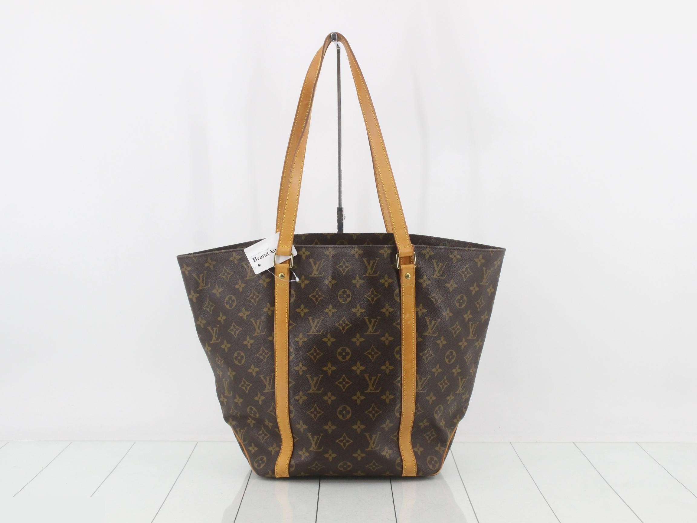 Sack Shopping — view 2
