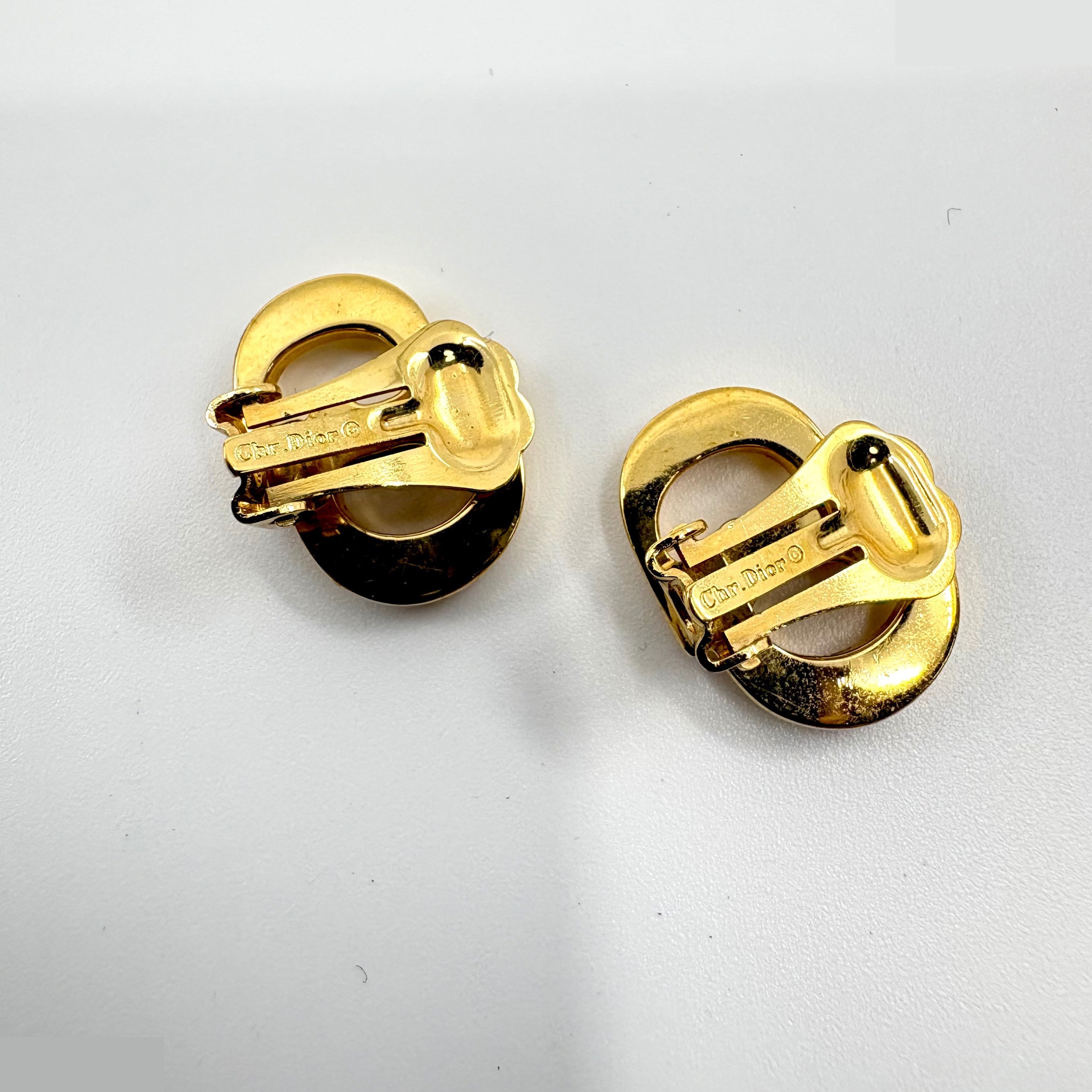 Trotter (precious metal) earrings — view 3