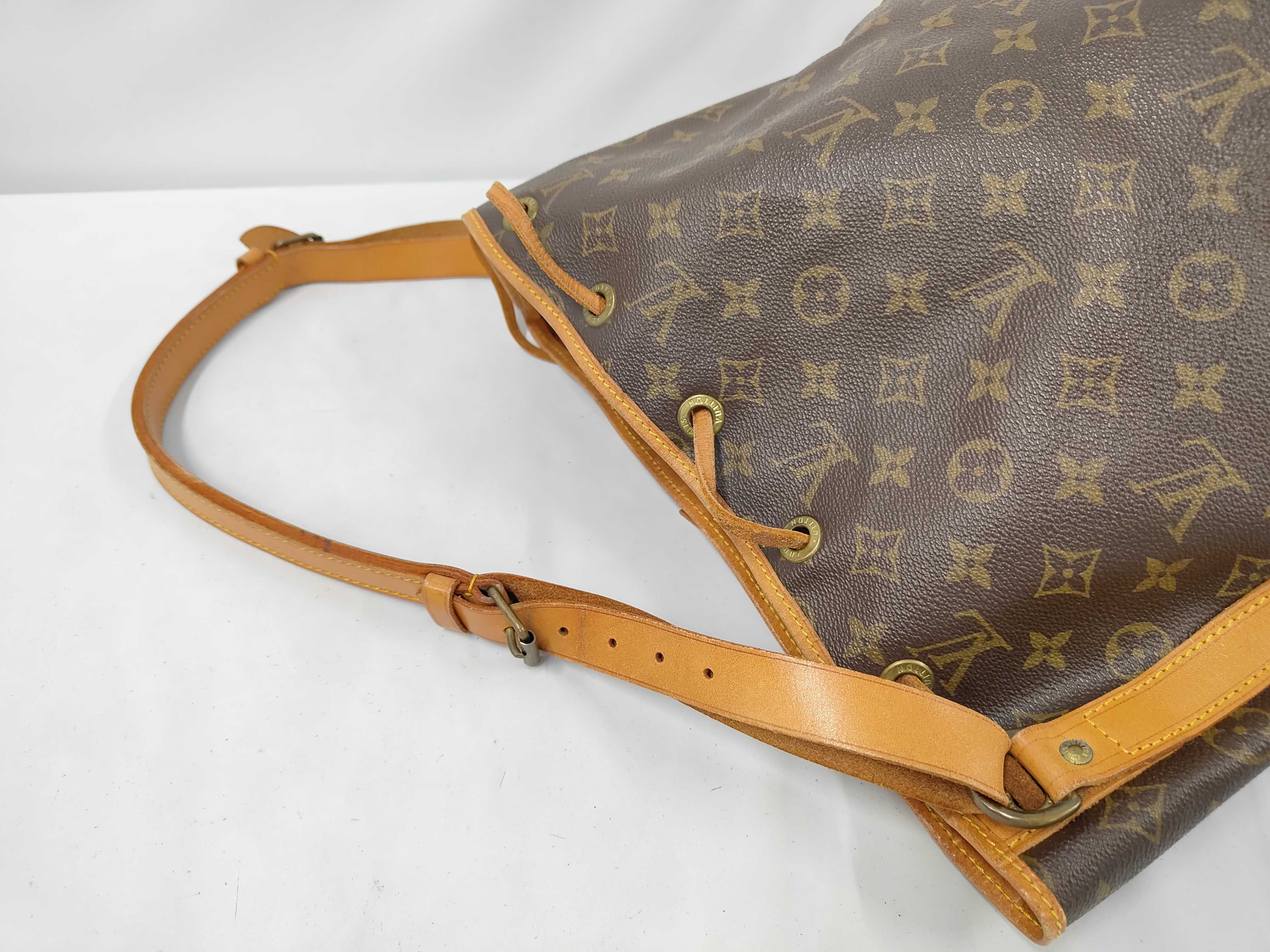 Monogram M42226 Petit Noé Shoulder Bag — view 5