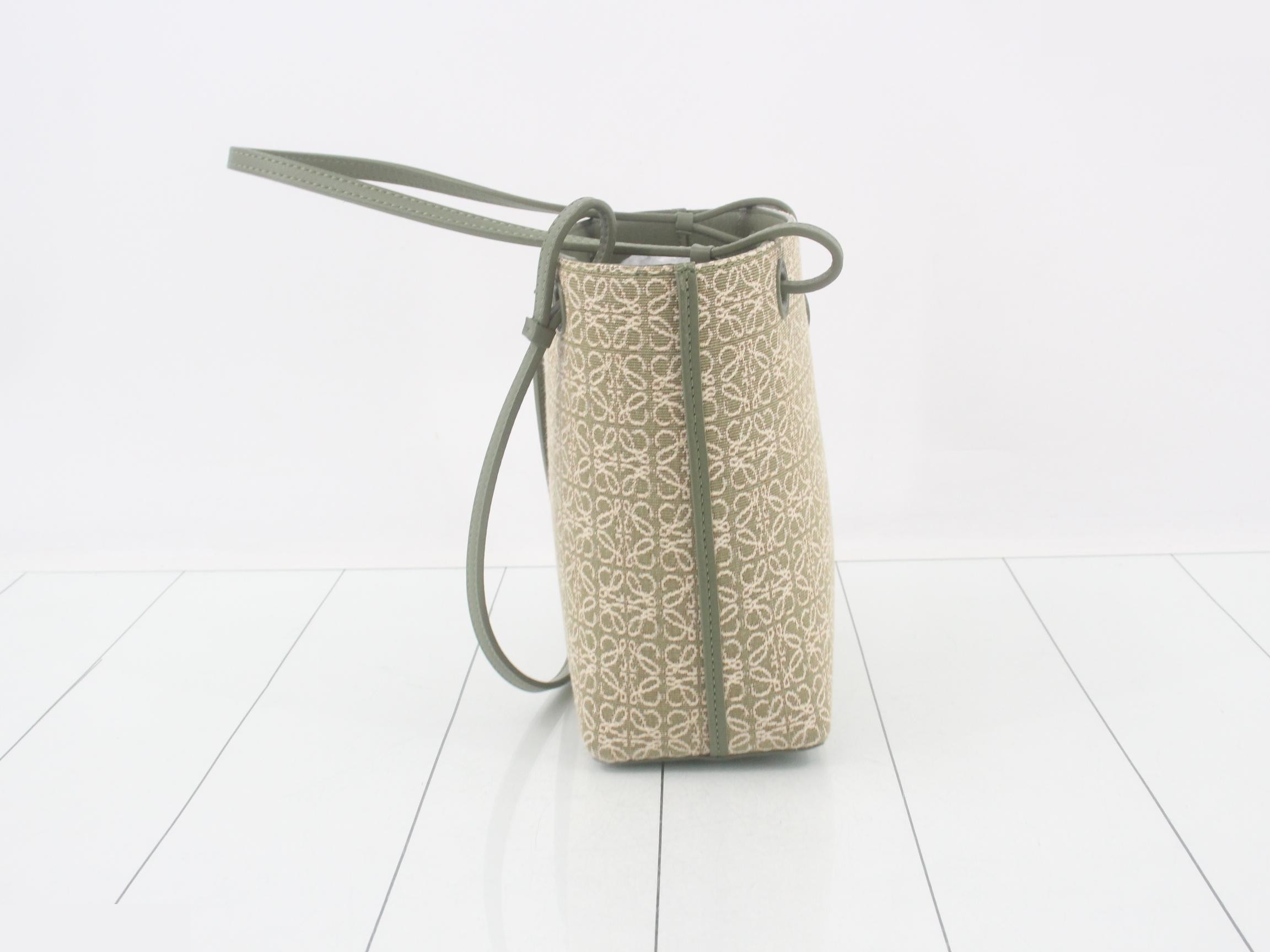 Anagram Khaki Tote Bag — view 4