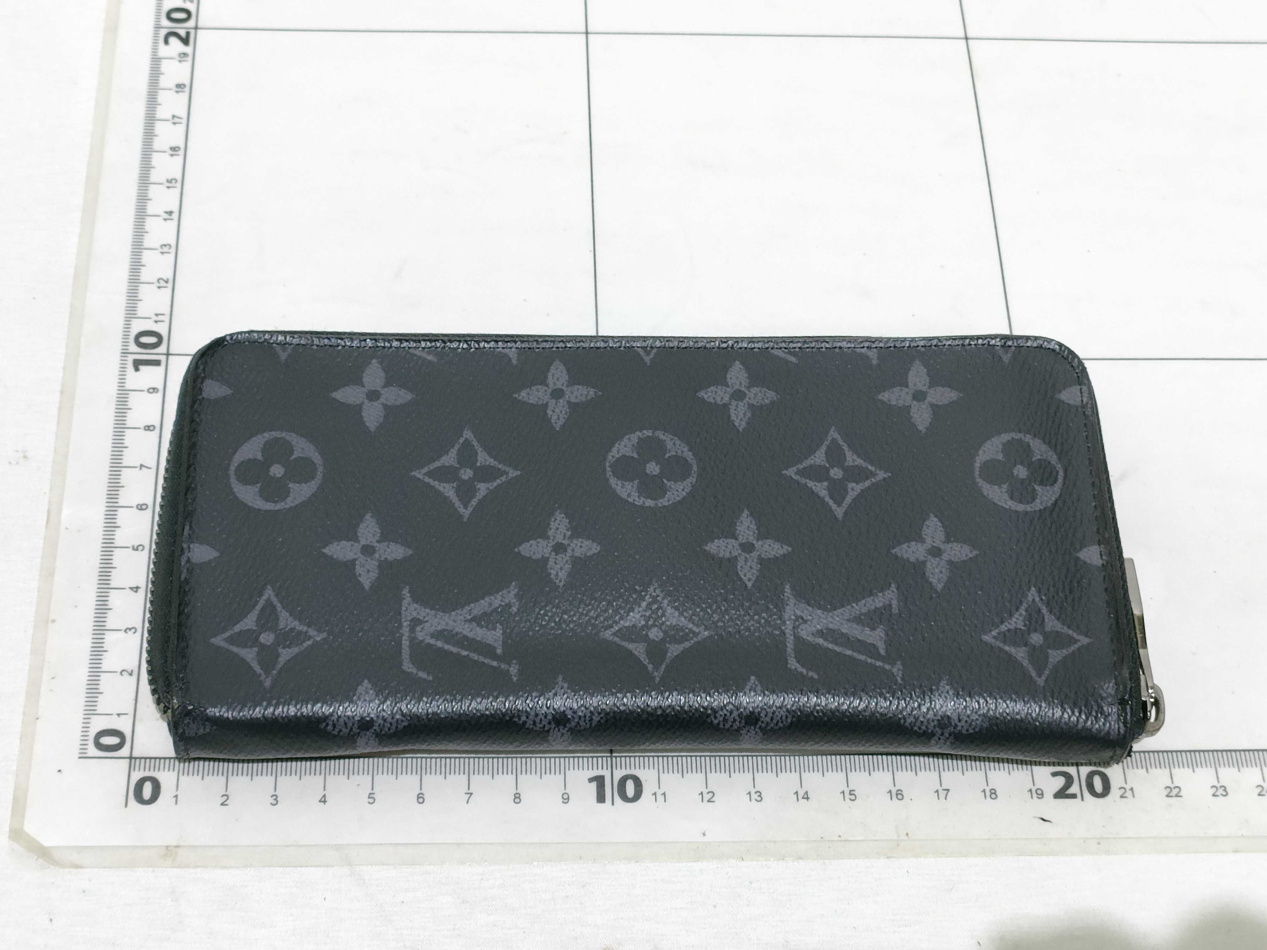 Monogram 5 Eclipse Zippy Wallet — view 2