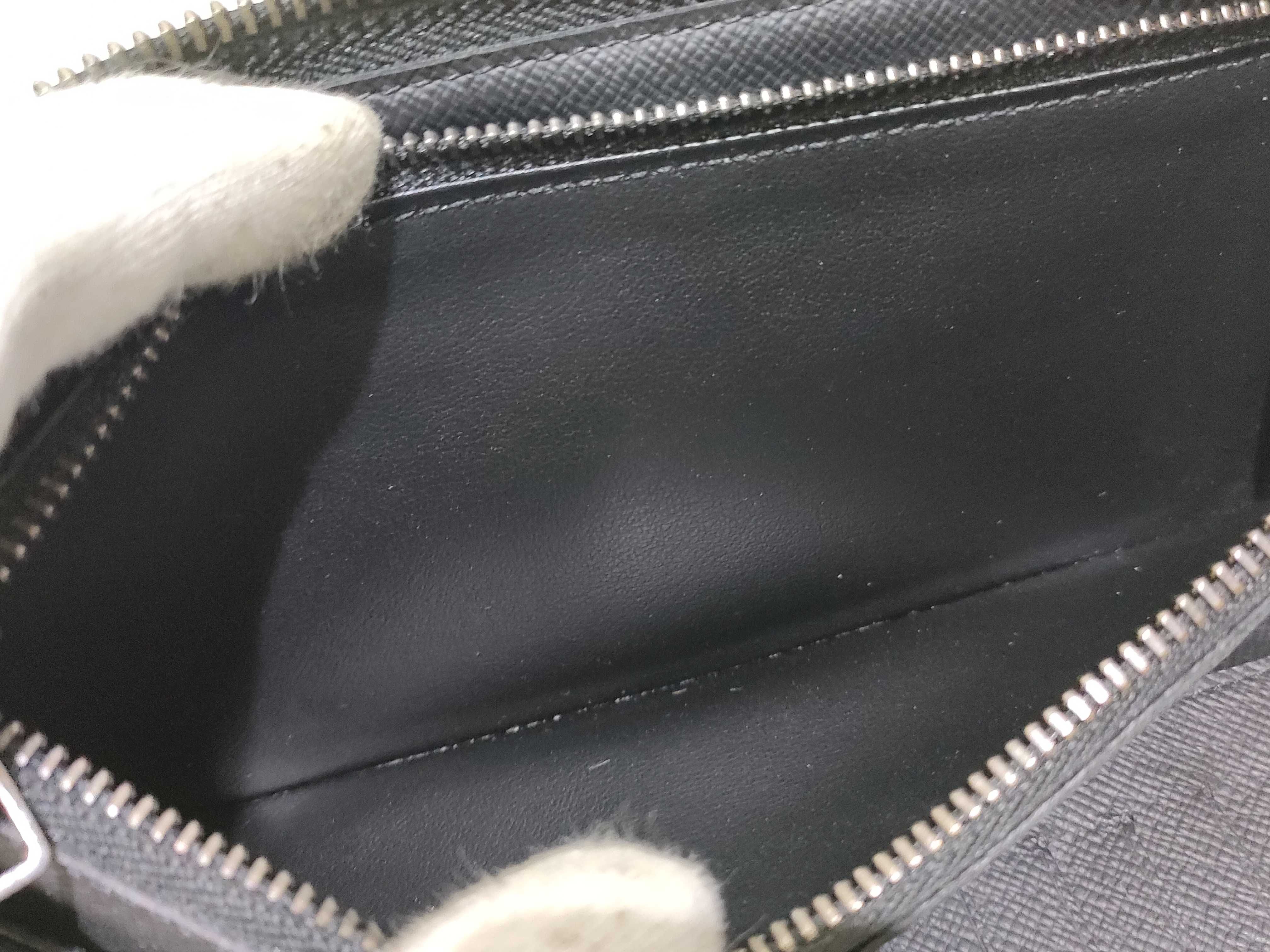 Monogram 5 Eclipse Zippy Wallet — view 11