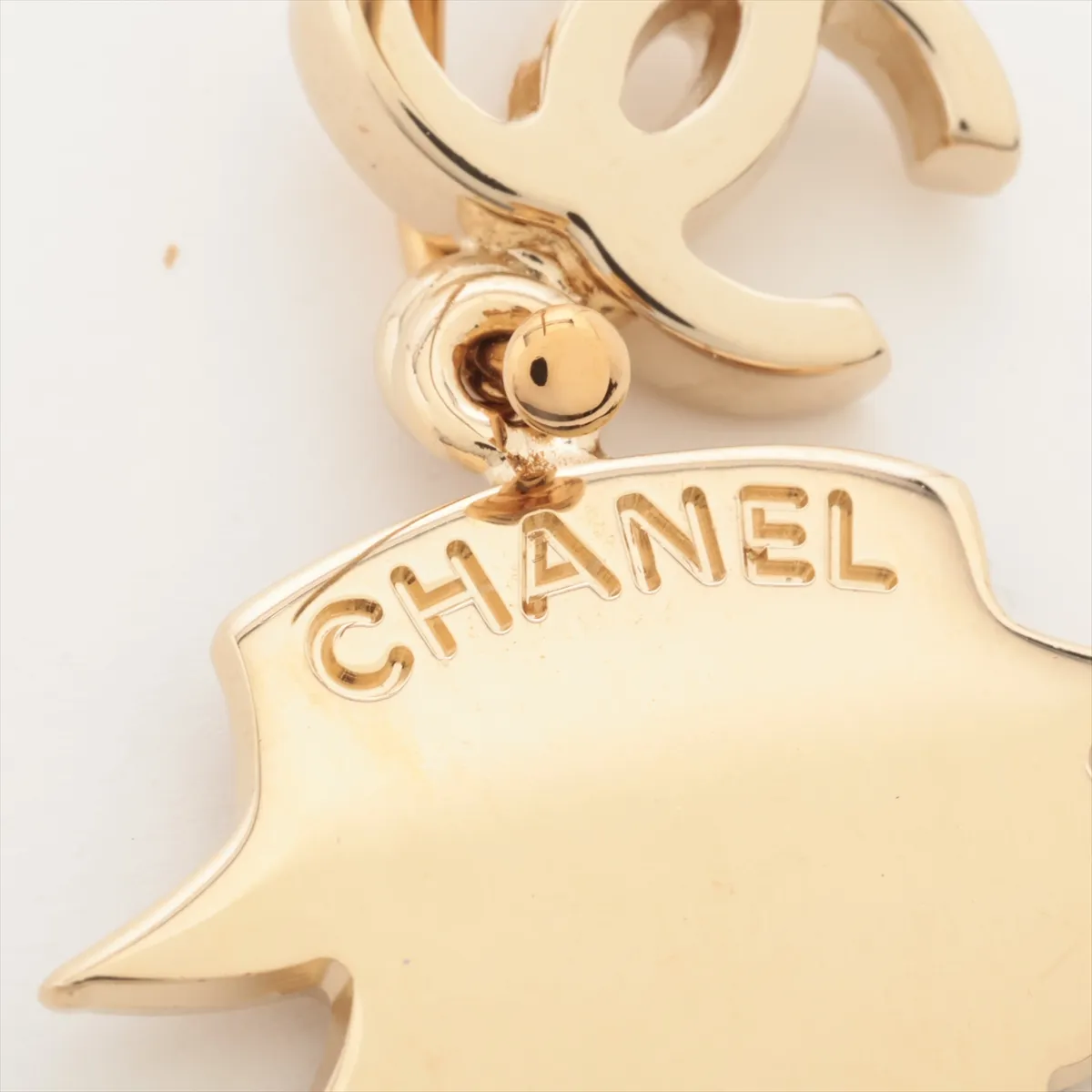 Coco Mark Logo Earrings (Pair) GP Gold - — view 5