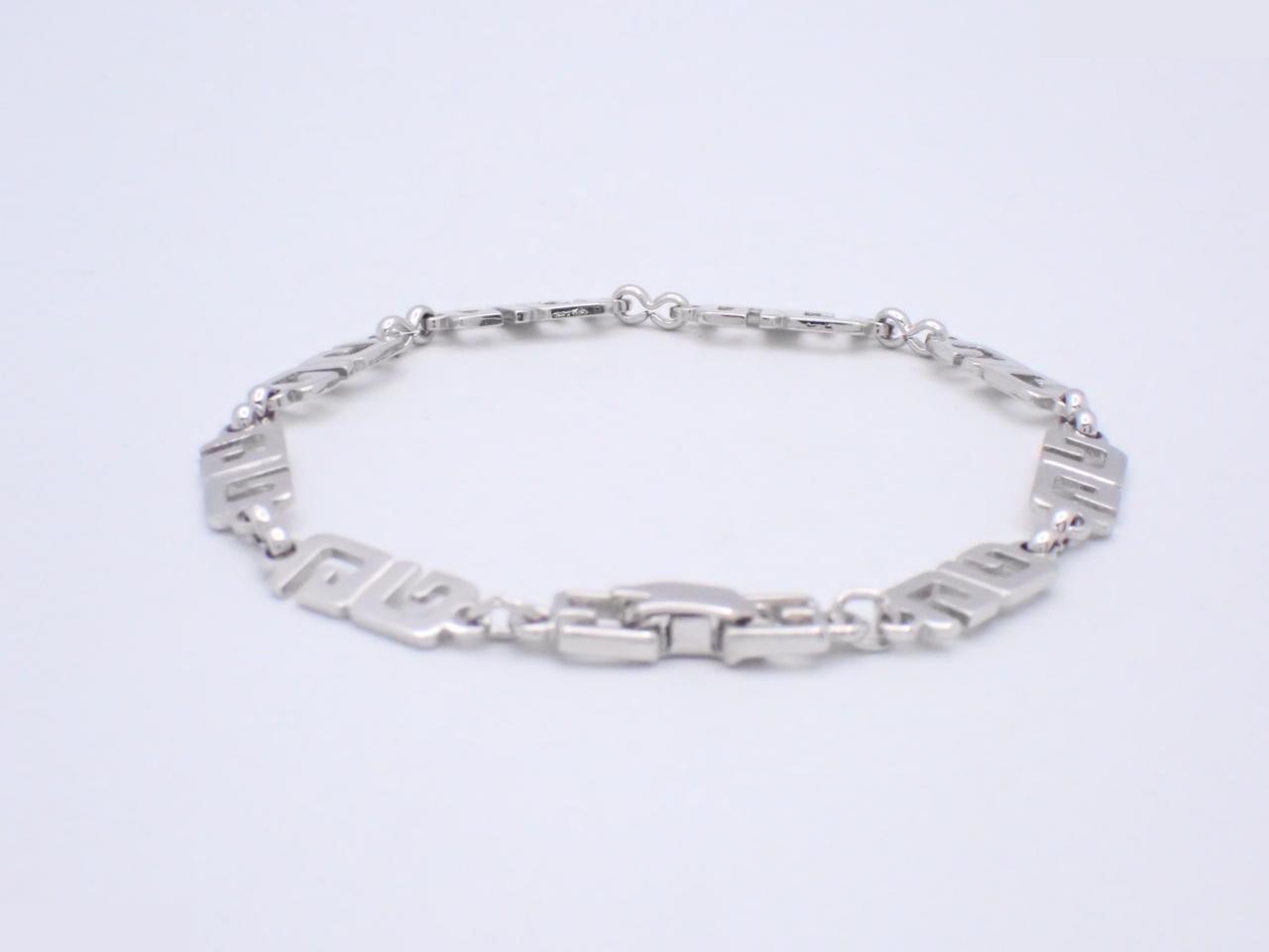 Silver bracelet, wrist circumference approximately 18 cm — view 2