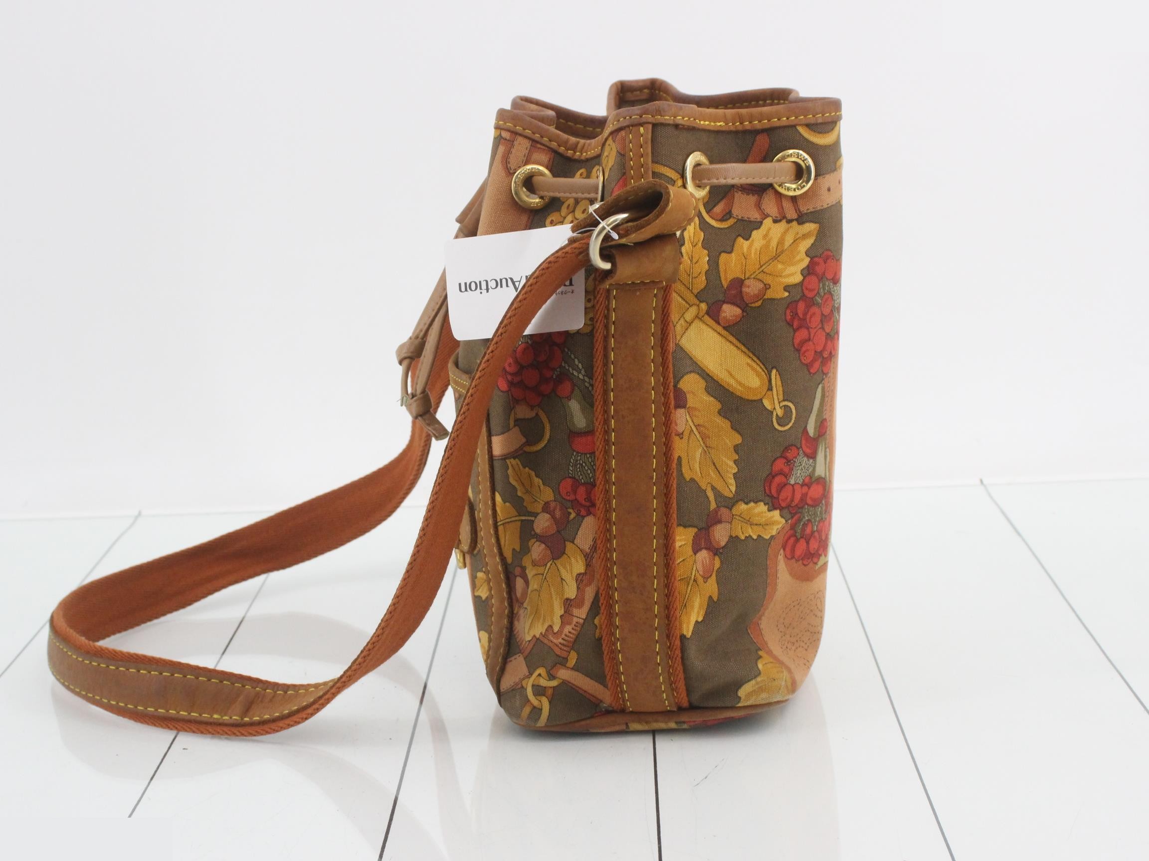 Other lines: Bags and shoulder bags — view 3