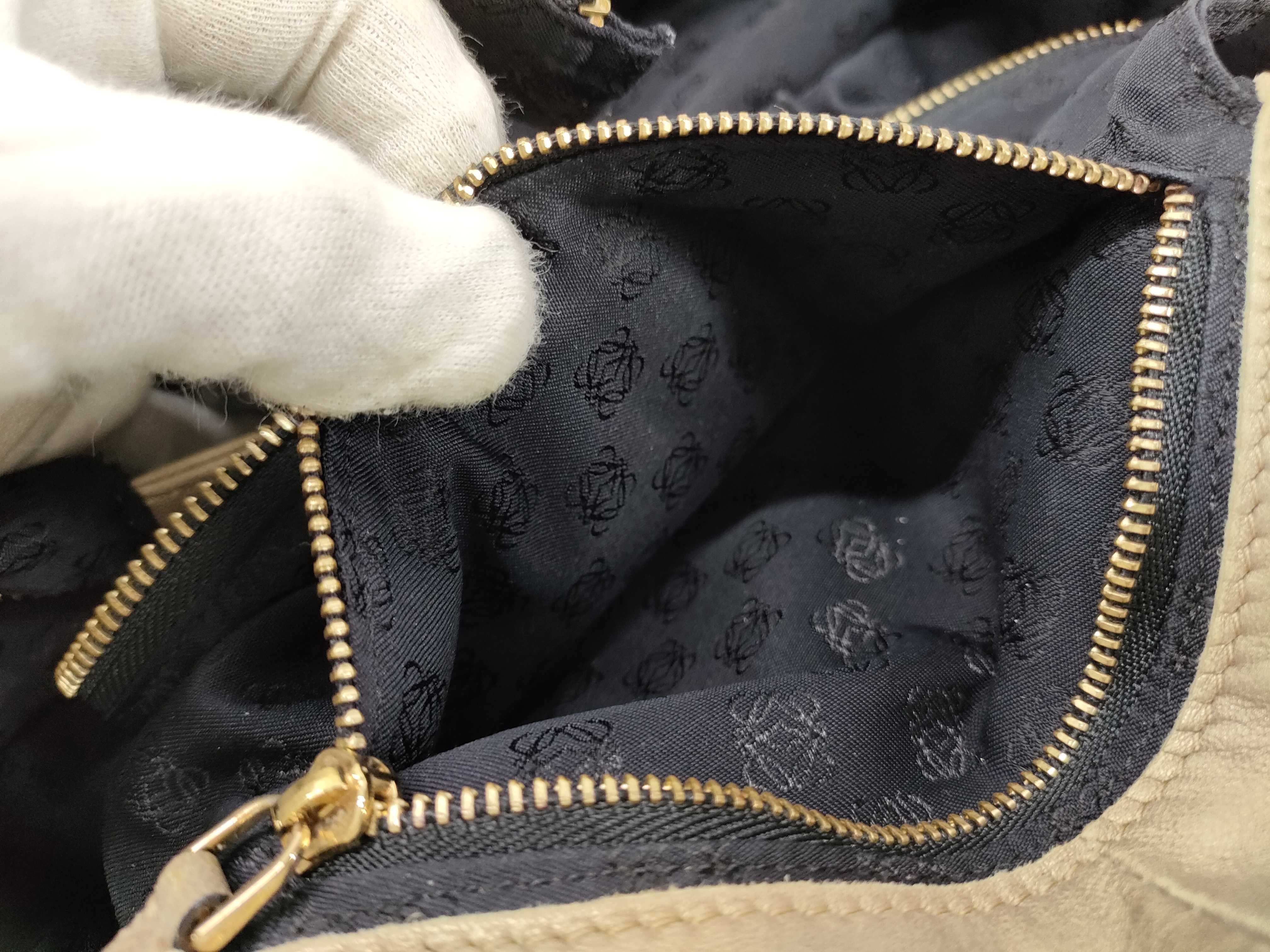 handbag — view 11