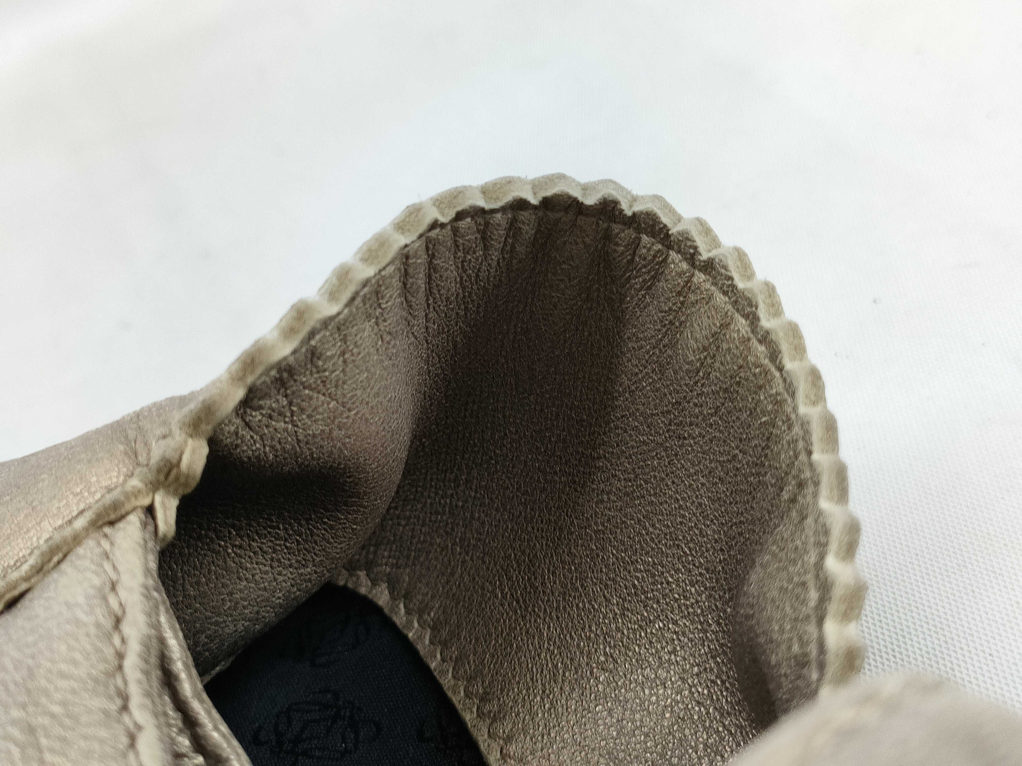 handbag — view 12
