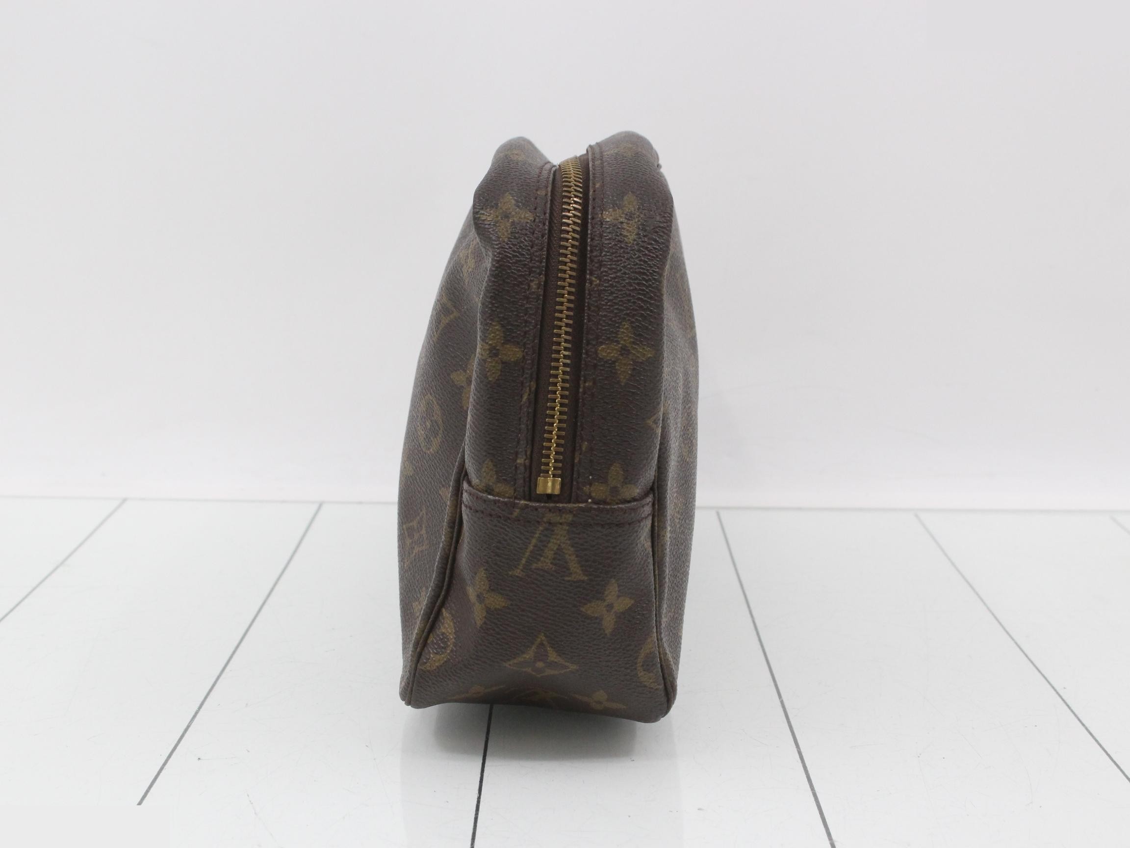 Truth Wallet 28 — view 3