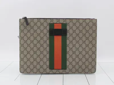 GG Supreme Sherry Line Clutch Bag