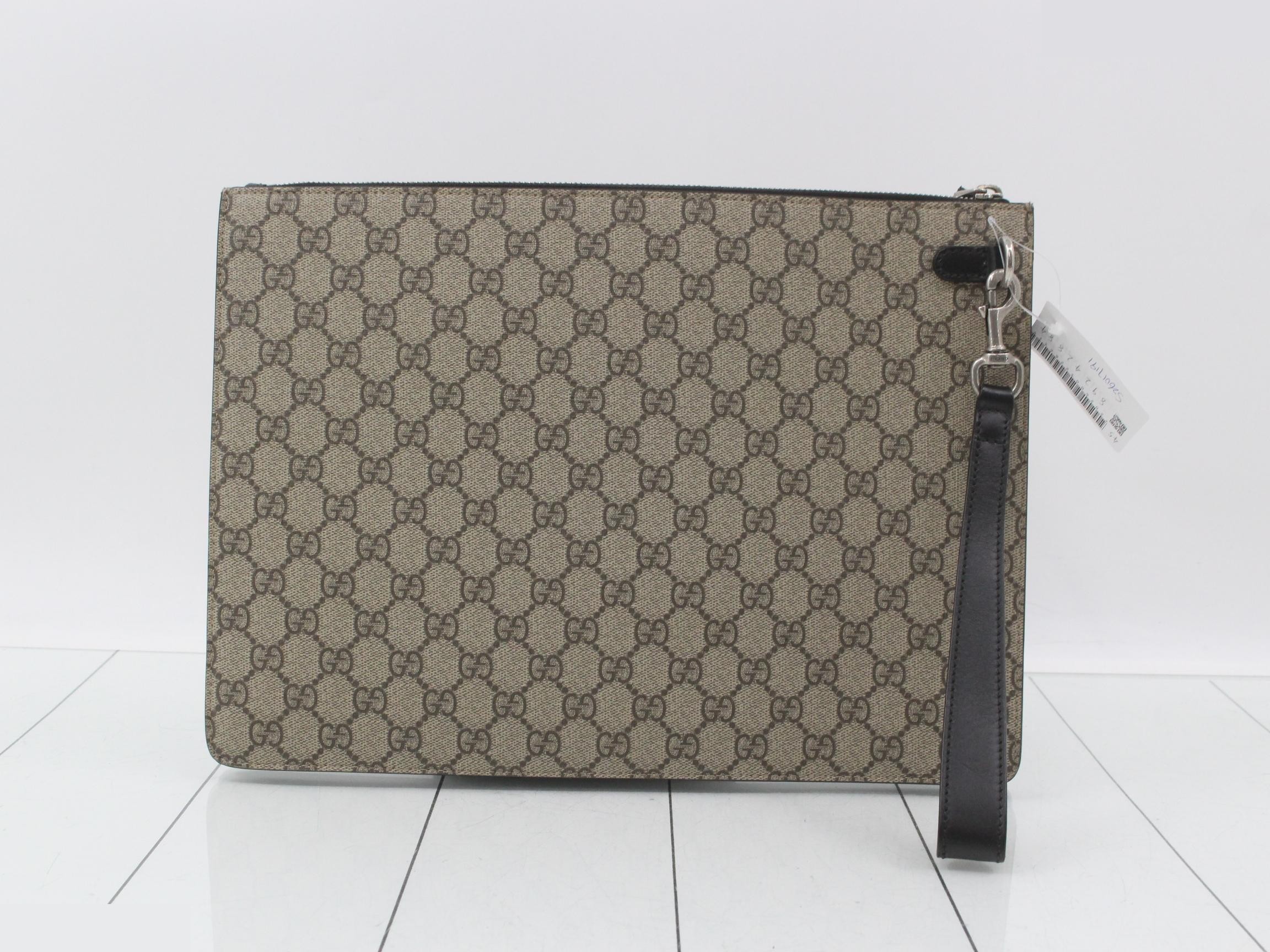 GG Supreme Sherry Line Clutch Bag — view 2