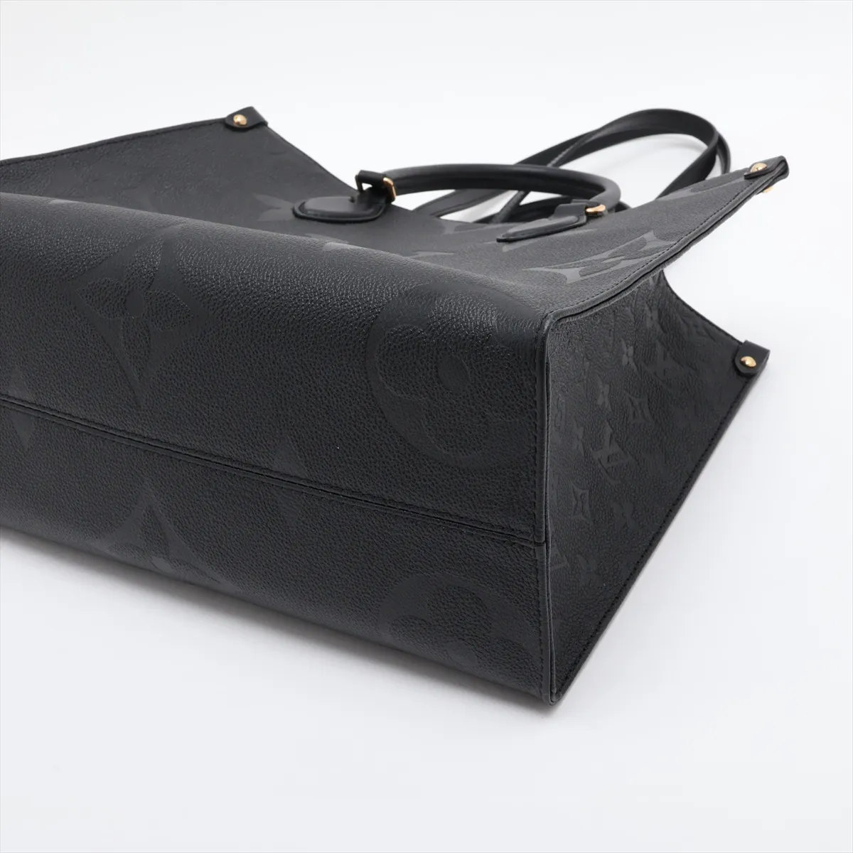 Monogram Empreinte OnTheGo MM M45595 Black (RFID detected) — view 3