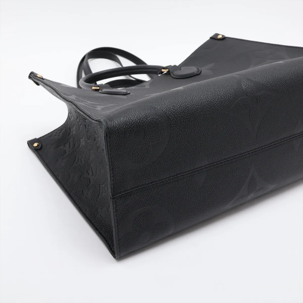 Monogram Empreinte OnTheGo MM M45595 Black (RFID detected) — view 4