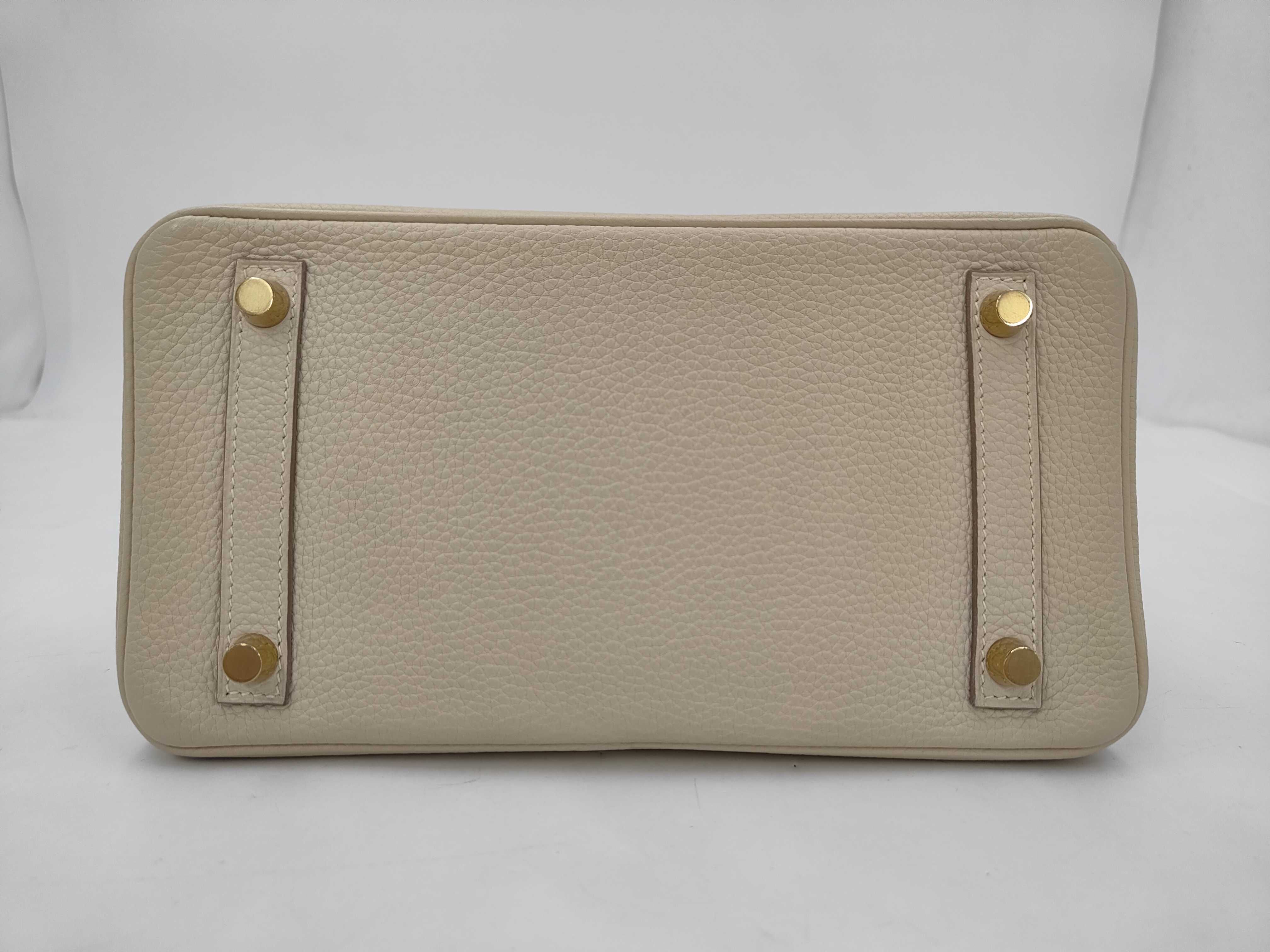 Birkin 25 Craie (10) Togo Leather, Gold Hardware, U Stamp (2022) Handbag — view 3