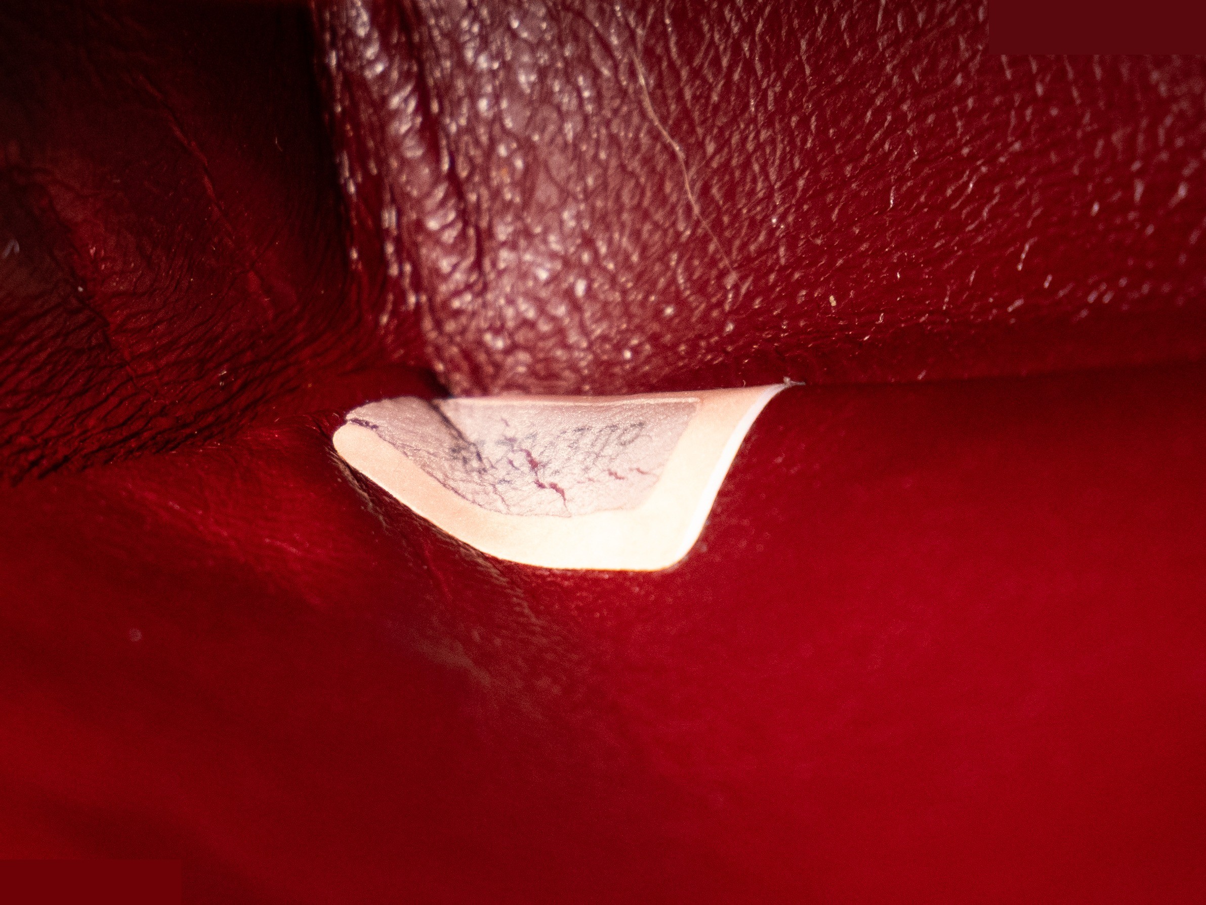 Matelassé Double Flap Seal — view 12