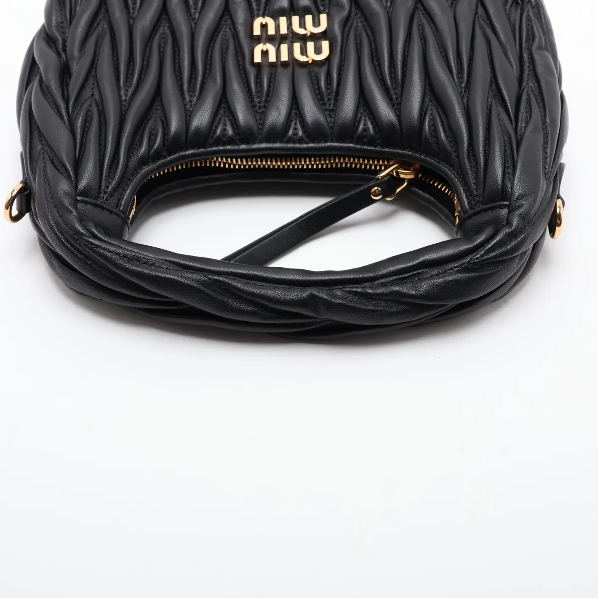 Matelassé Wonder Leather Handbag, Black — view 5