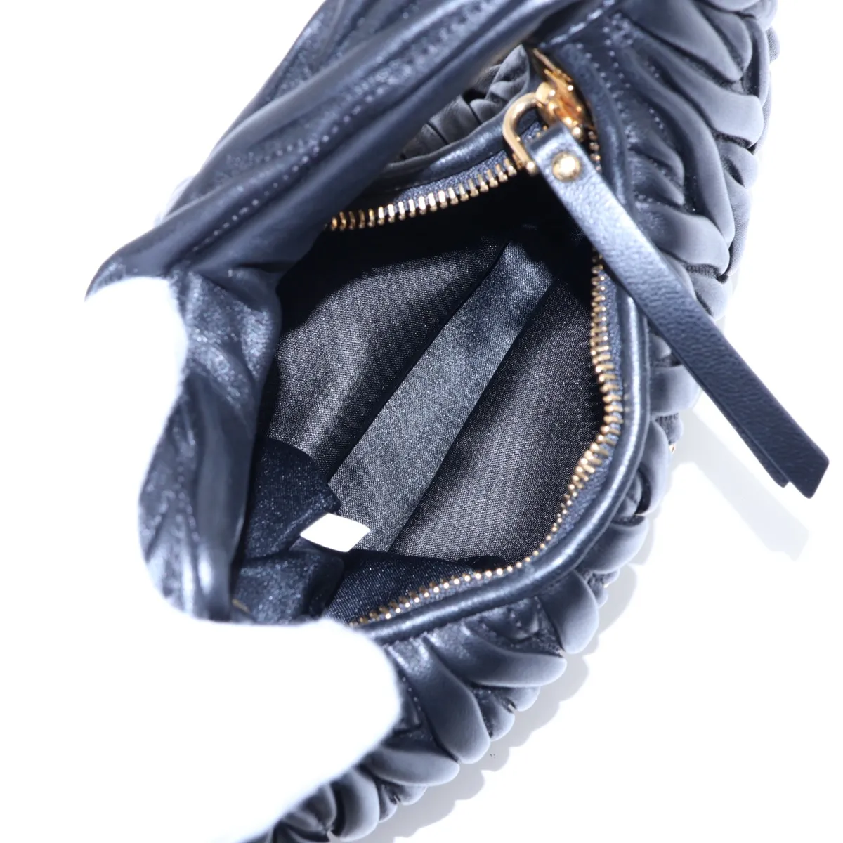 Matelassé Wonder Leather Handbag, Black — view 7