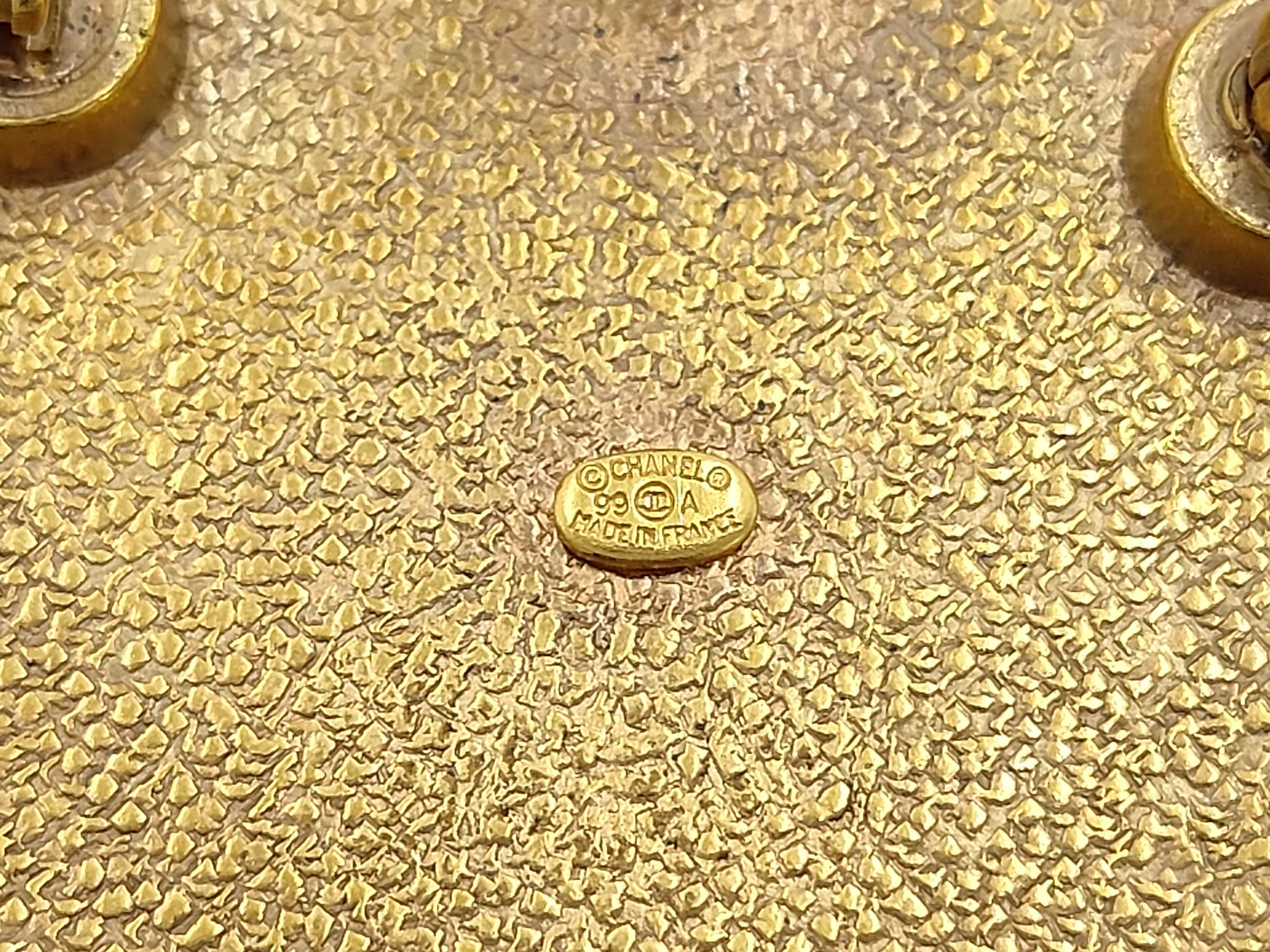 Flower Gold Brooch — view 6