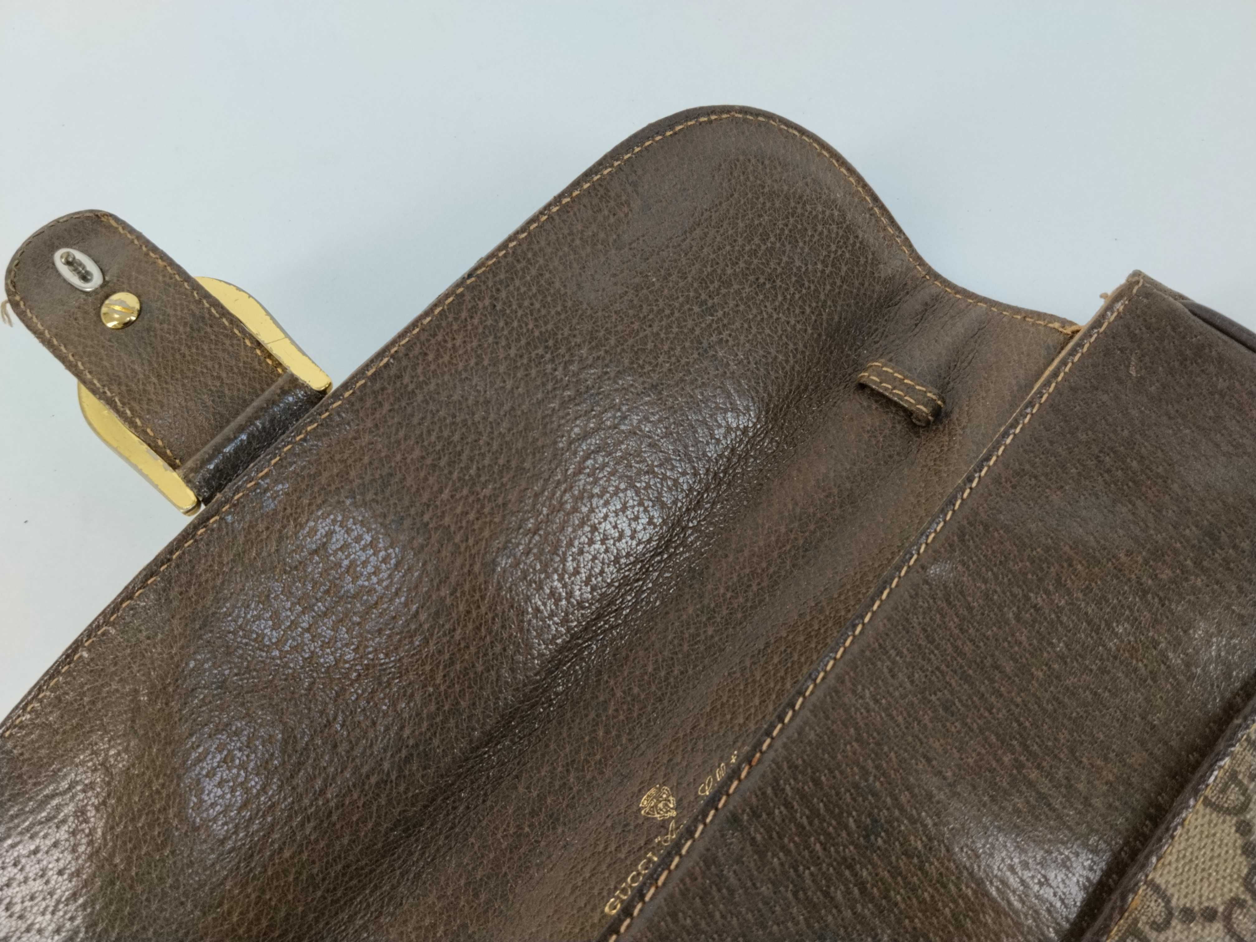GG Supreme Clutch Bag (Brown) — view 7