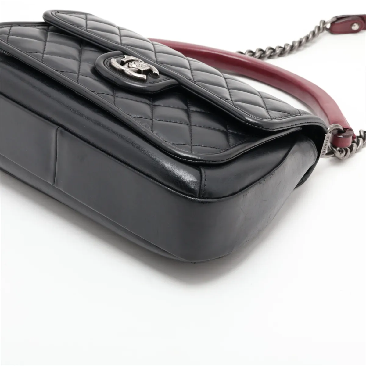 Matelassé Leather 2-Way Shoulder Bag, Black x Red, Gunmetal Hardware — view 3