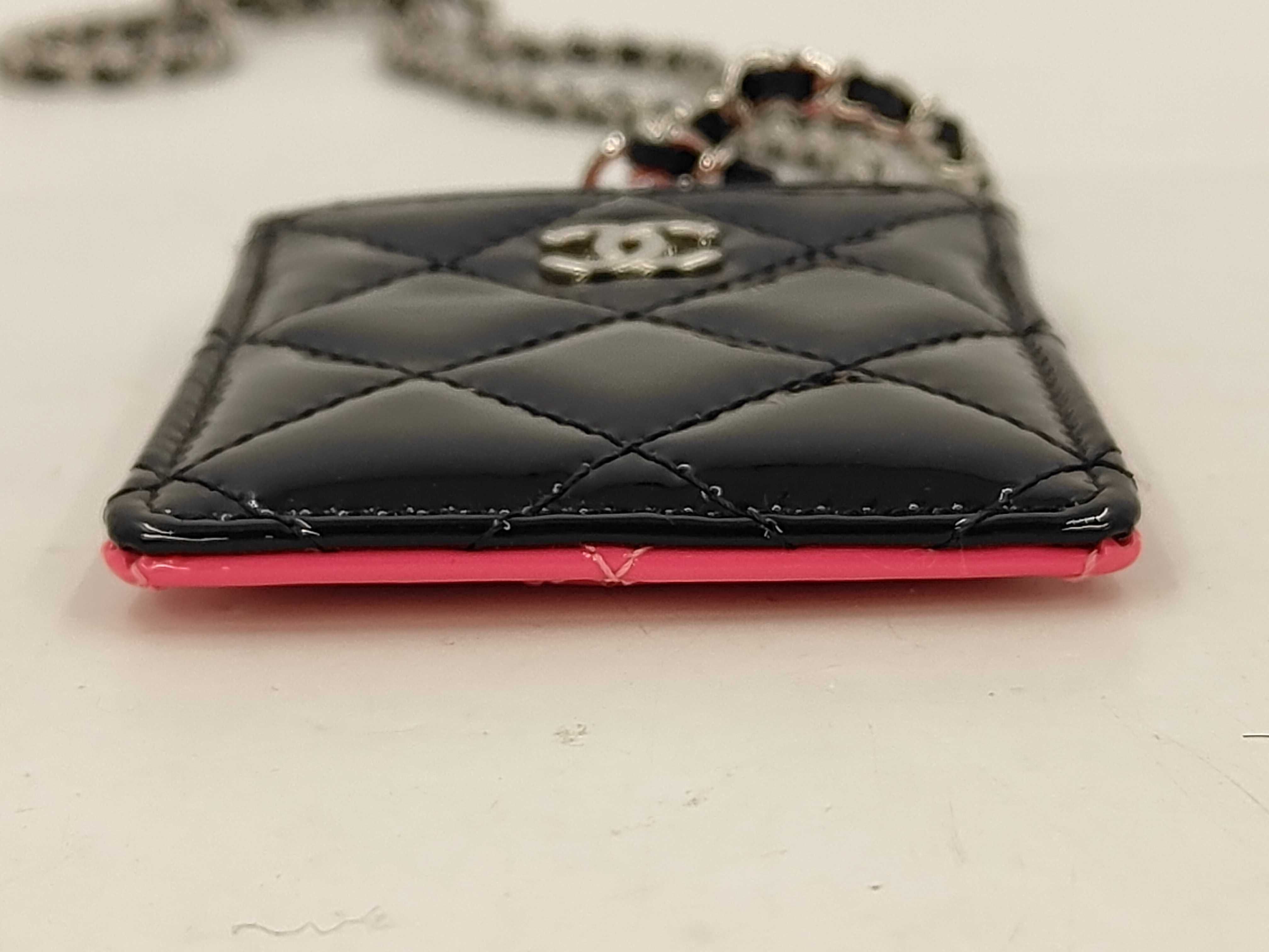 Matelassé Chain Pass Case Shoulder Bag — view 3