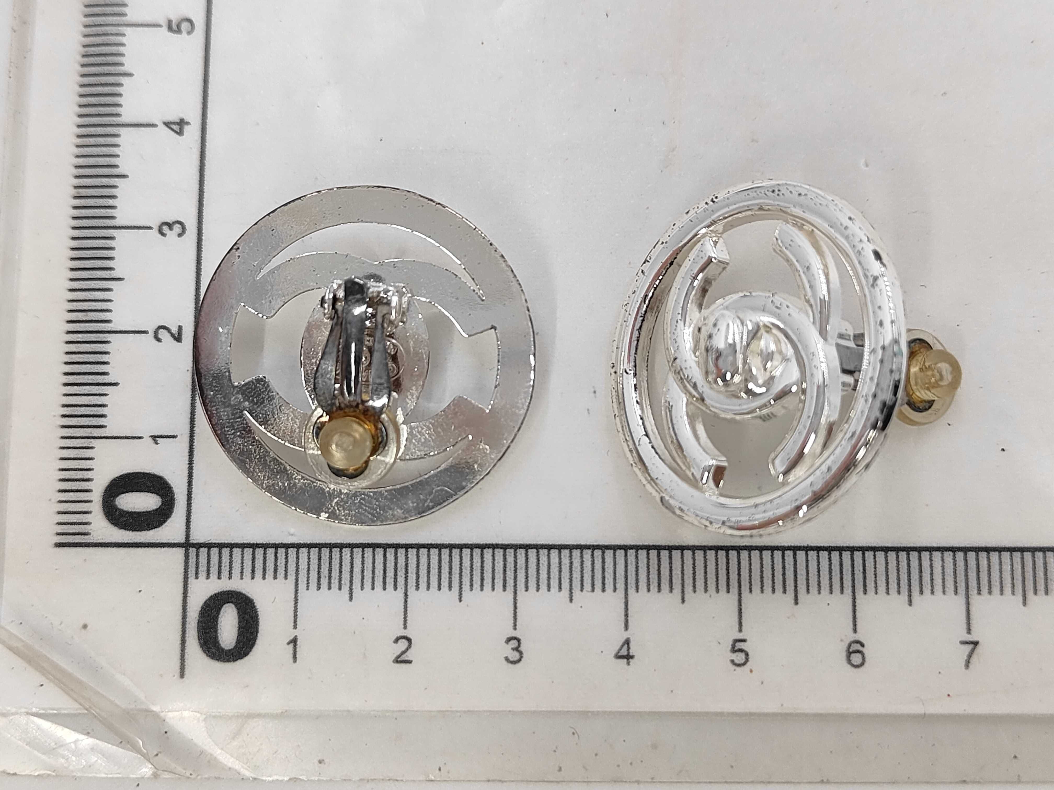 earrings, Coco Mark design, silver color, with box. — view 7