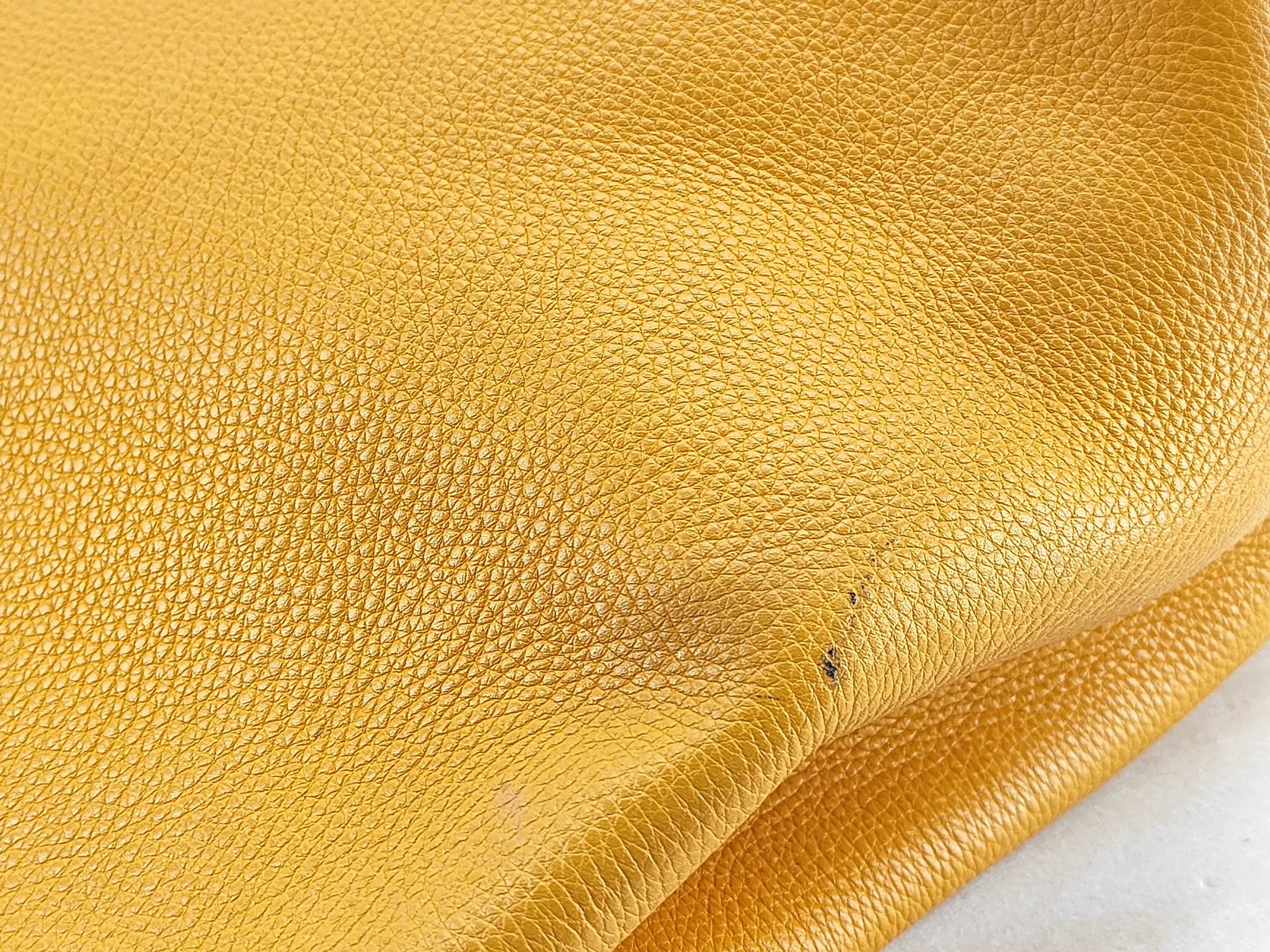 Soho PH - Soho Yellow Leather With Tassel Chain Tote Bag — view 6