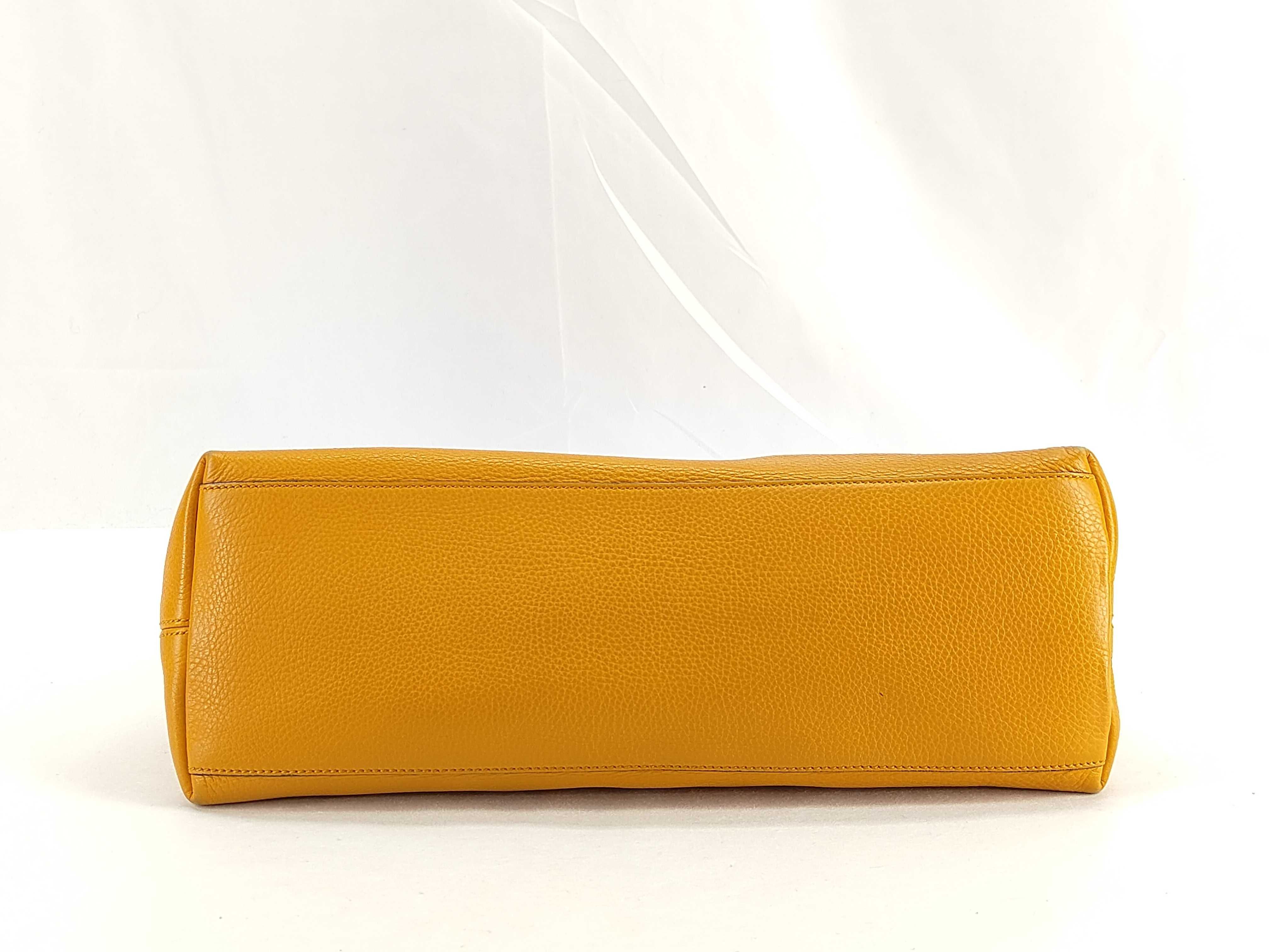 Soho PH - Soho Yellow Leather With Tassel Chain Tote Bag — view 8