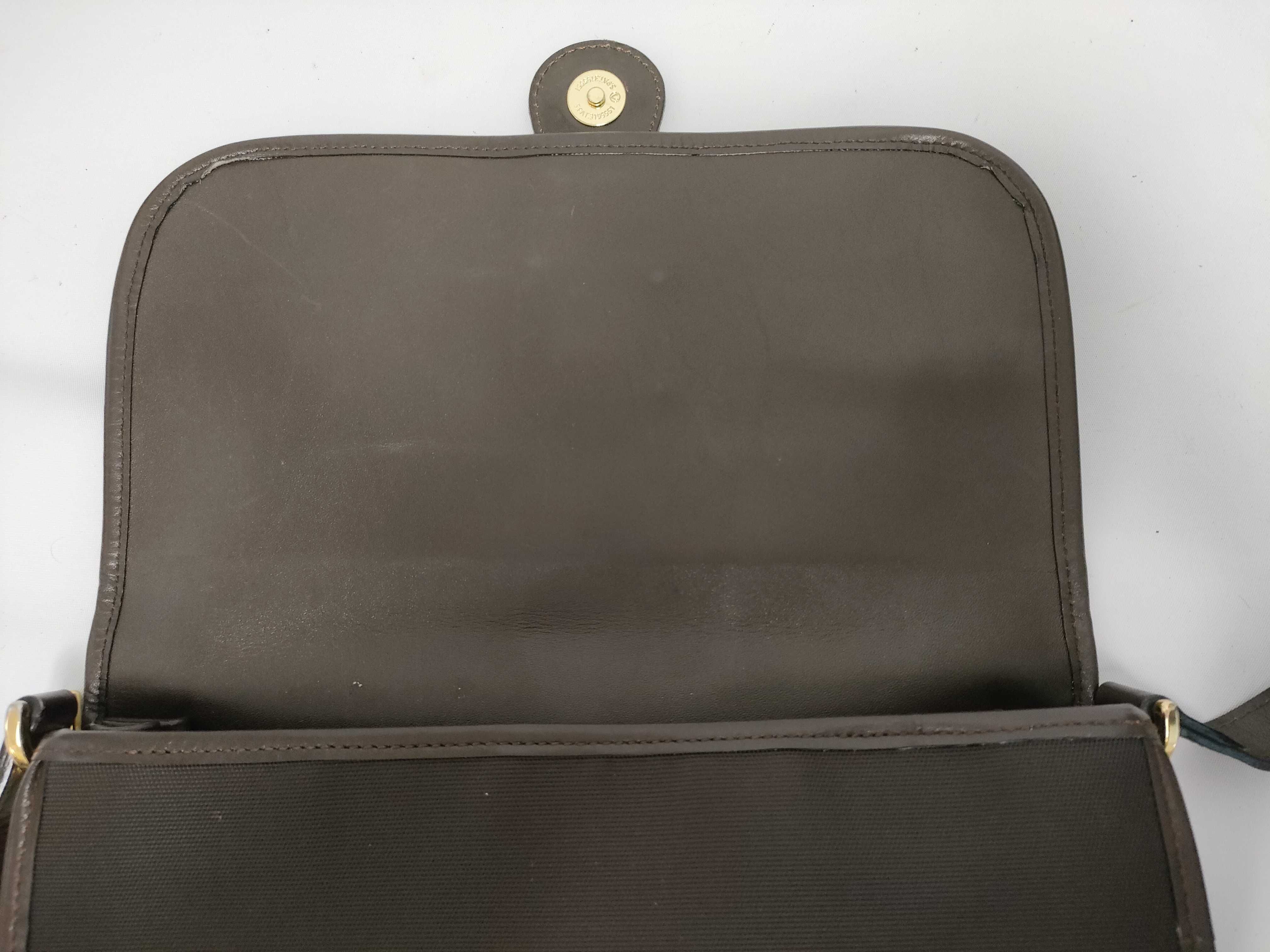 Square Shoulder Bag Brown Shoulder Bag — view 8